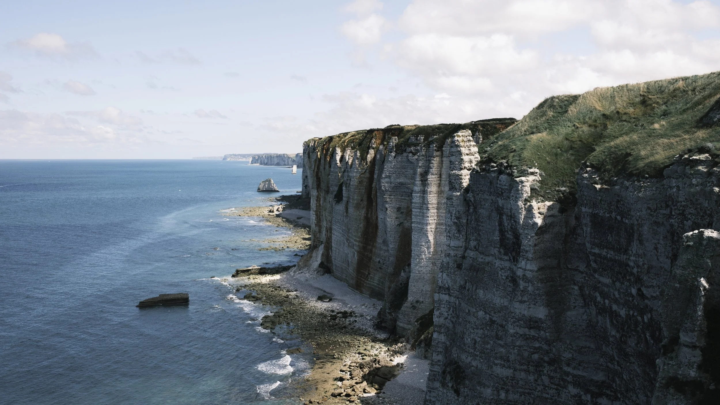 ETRETAT _2.jpg