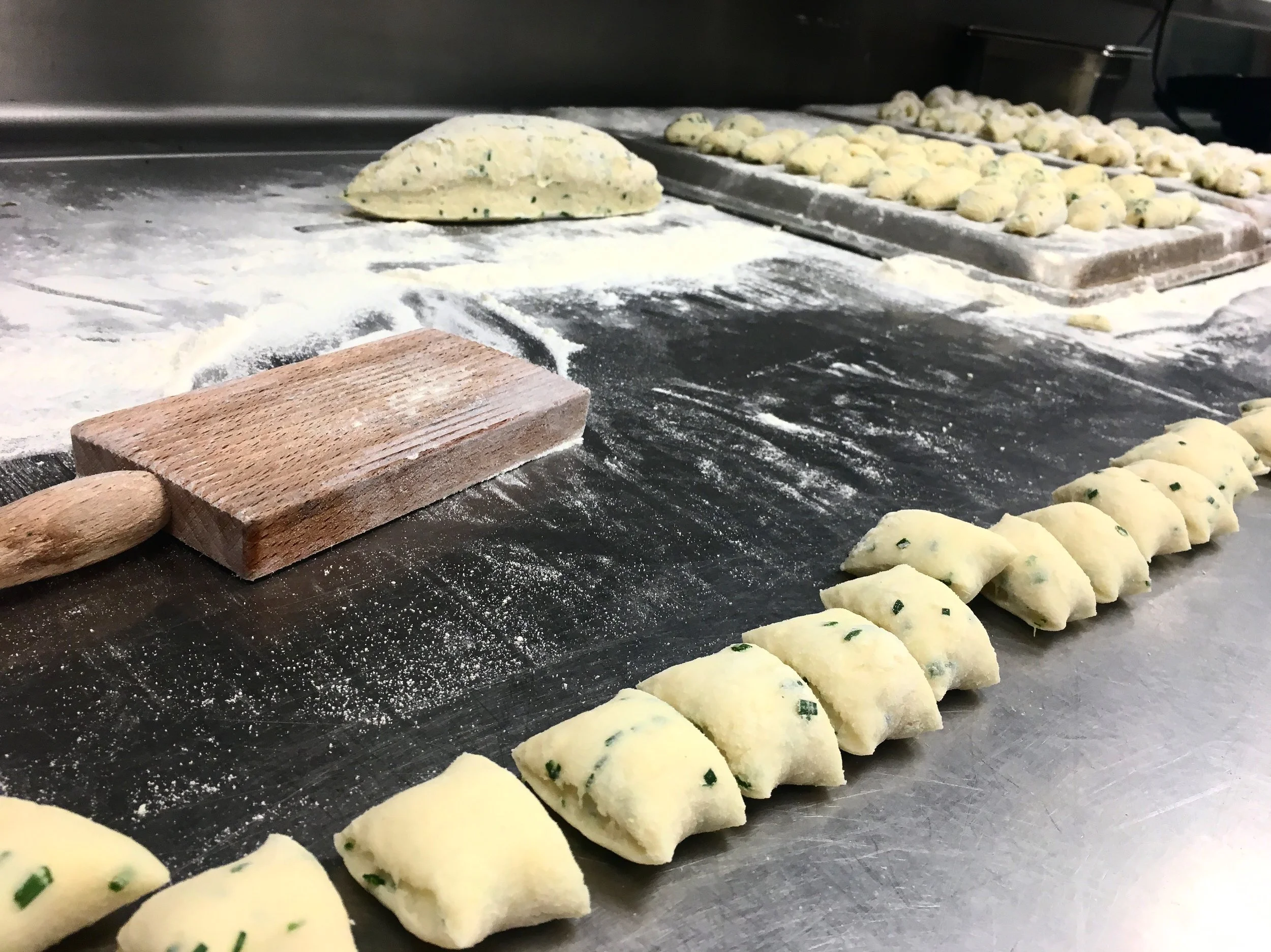 Dough & Flour 