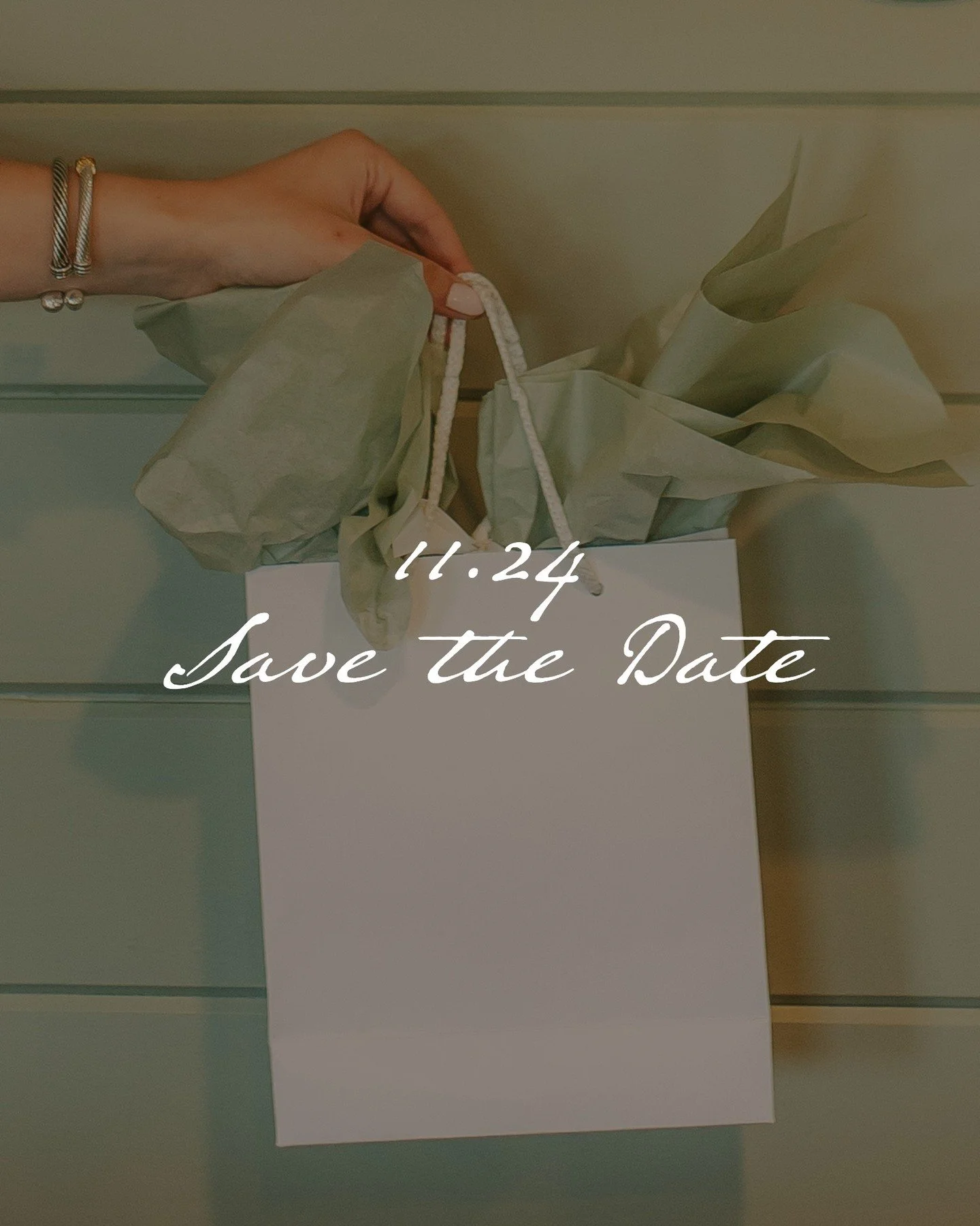 Something beautiful is coming.
For the girl who loves cozy luxury&hellip;
For the loyal Willow girls&hellip;
For the ones who have been waiting for the right moment to start their membership&hellip;
Just know, This is your moment.
11.24
Save the date