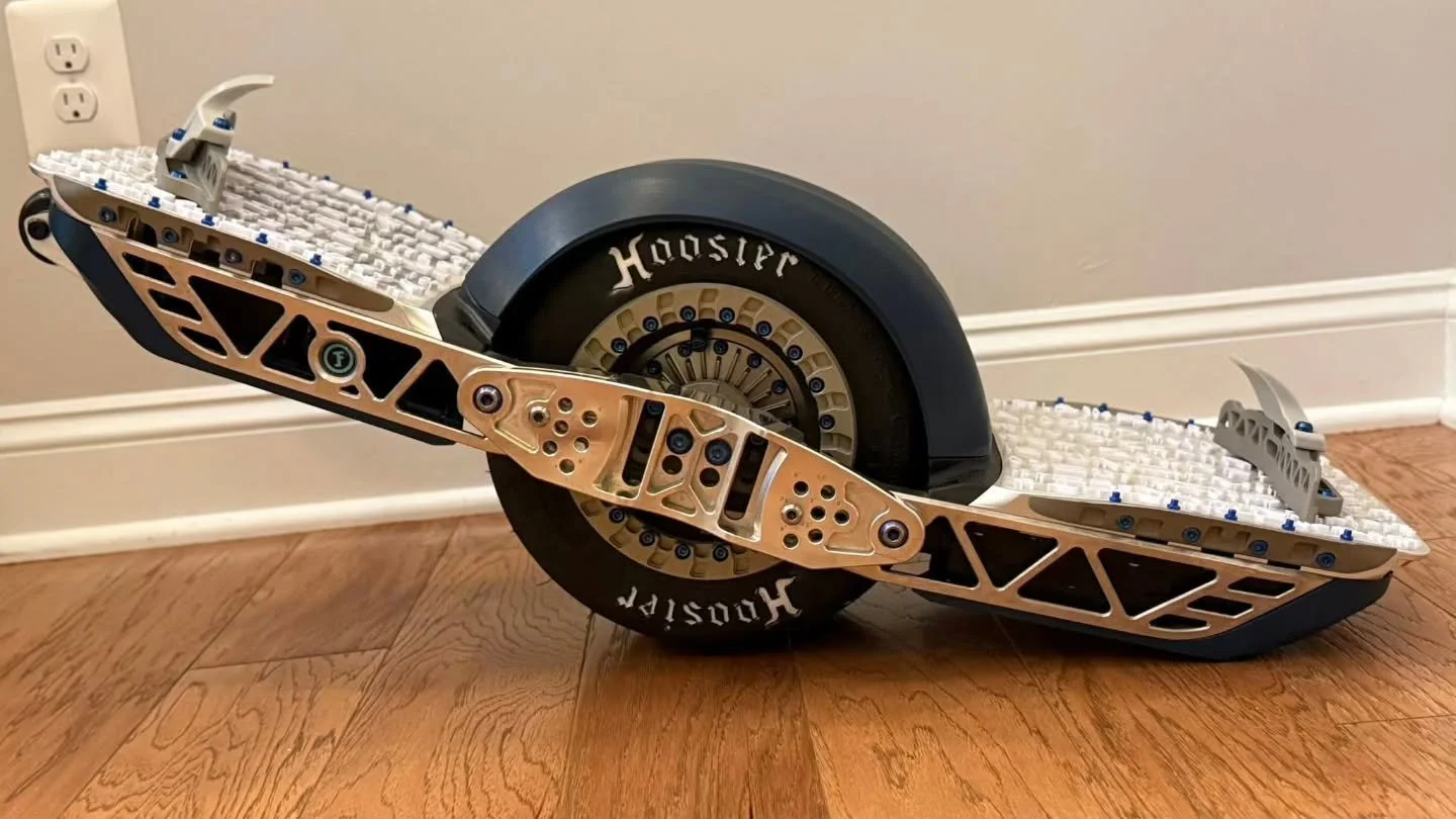 👀🧠🔥🤯

www.sticky-feet.com

#onewheel #onewheelnation #rideonewheel #stickyrider