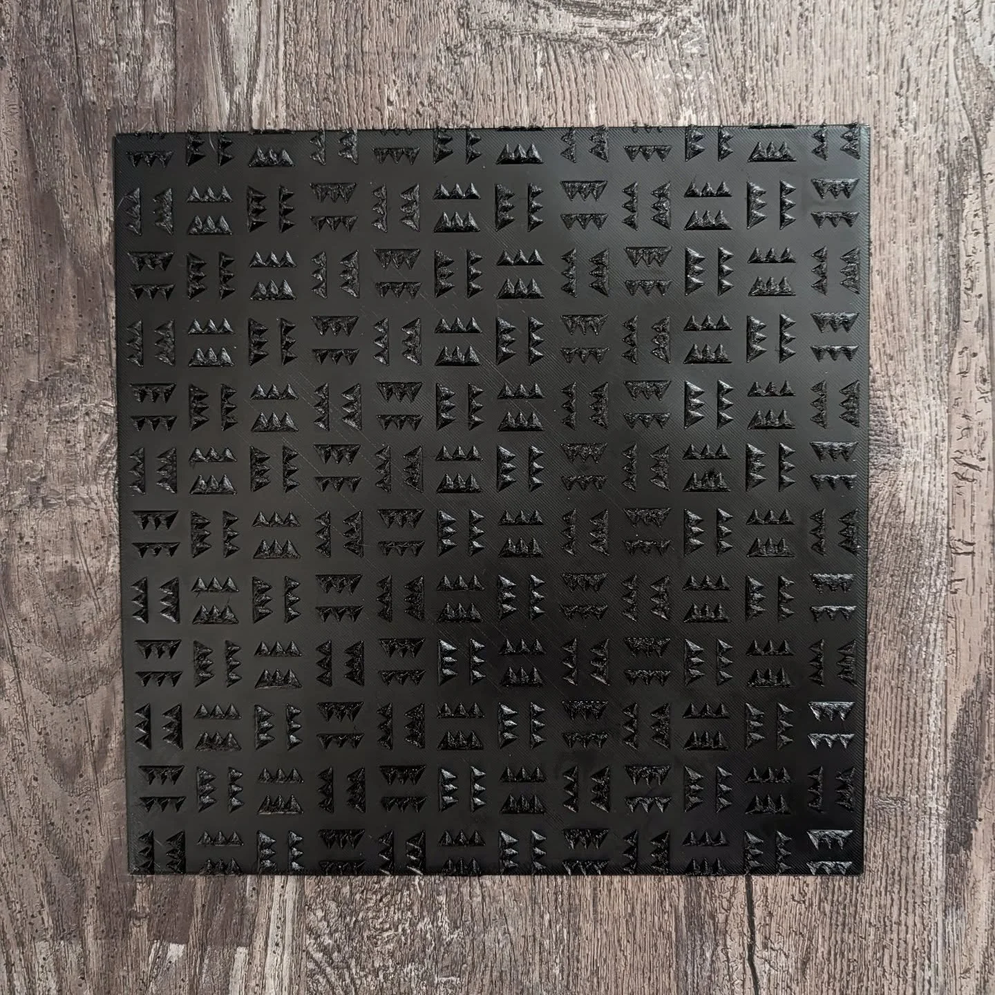 We&rsquo;ve refined the look and leveled up the performance.

EvoGRIP&trade; All Purpose TPU Grip Tape outlasts traditional grip that breaks down when wet and wears out in months. Built for all conditions, EvoGRIP&trade; maintains powerful traction f