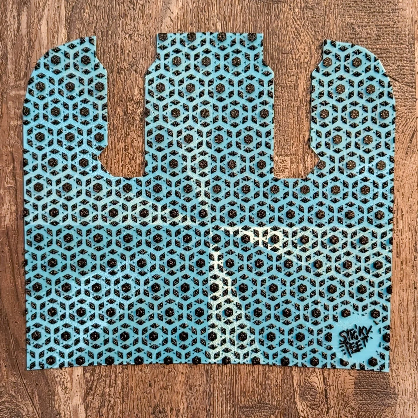 EvoElite just leveled up. Our most premium TPU grip tape for #Onewheel is now built with 64D TPU,  delivering even more rigidity, response, and control for the gnarliest lines you can throw at it.

More bite.

More precision.

More confidence at spee