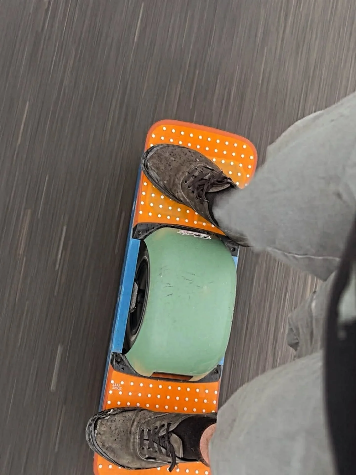 When this customer reached out, he was riding on our original GripSENSE setup from 2025 with a V-series sensor and experiencing an issue with one of the activation zones. With those sensors no longer available, we needed a new solution. We got him di