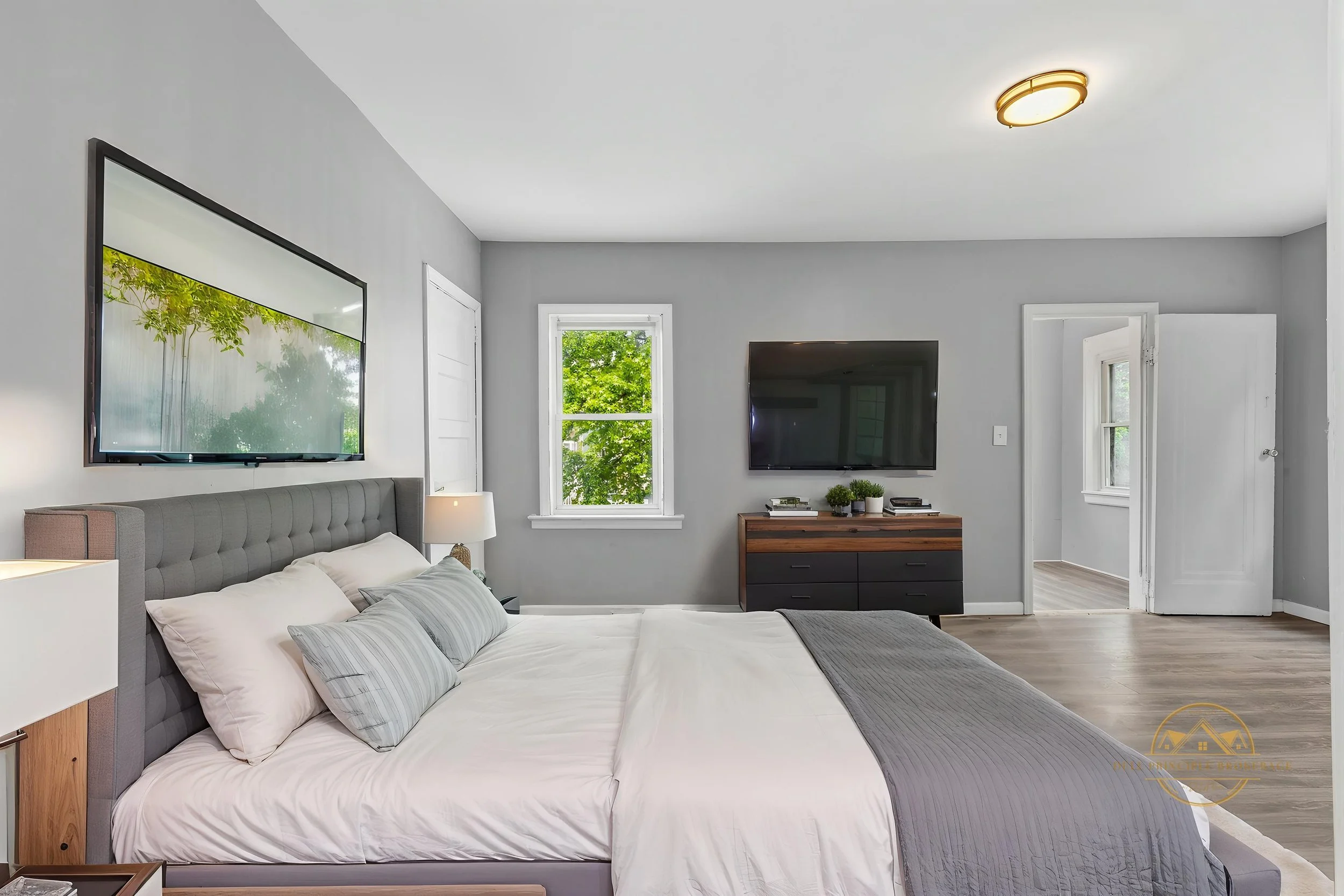 002_1Uge - Bedroom - Modern - 2.jpg