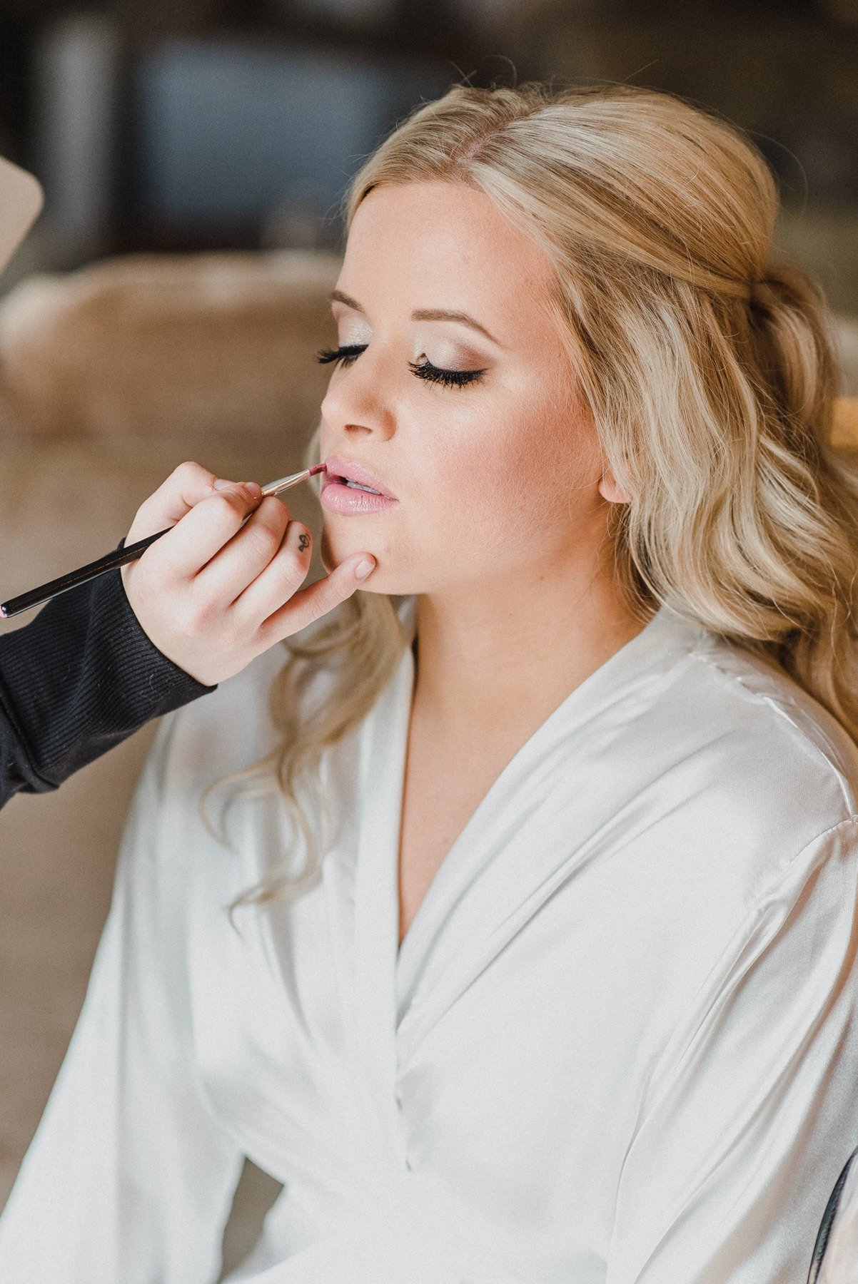 Agnia-Louminskaia-Cosmetics-bride-getting-ready-richmond-hill-GTA.jpg