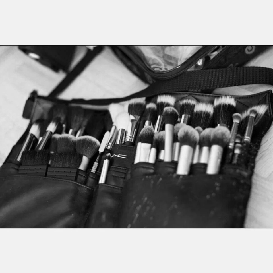Luxury professional makeup brushes prepared by Agnia Louminskaia, reflecting intentional artistry and a refined beauty experience in Toronto and the Greater Toronto Area