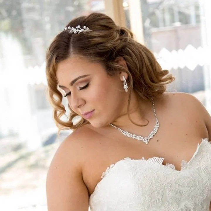 Agnia-Louminskaia-Cosmetics-soft-glam-bride-bridal-party-makeup-services.jpg