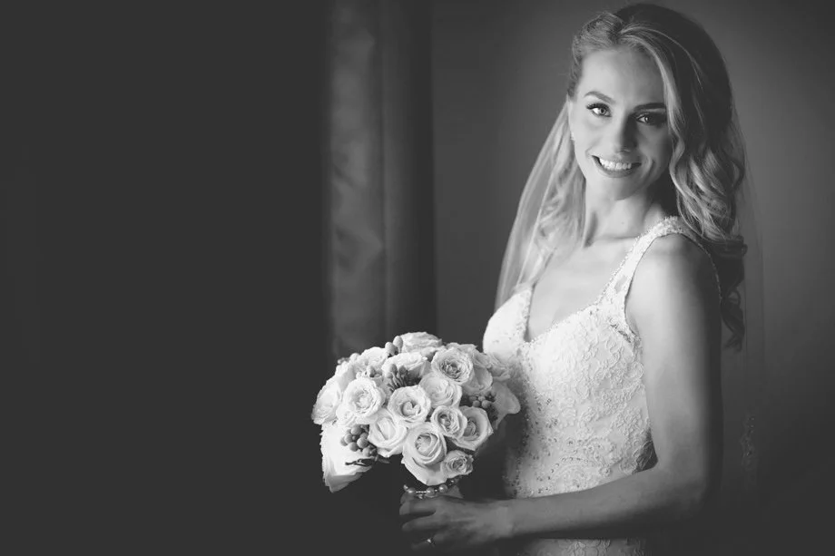 Agnia-Louminskaia-Cosmetics-wedding-day-bride-makeup-oakville.jpg