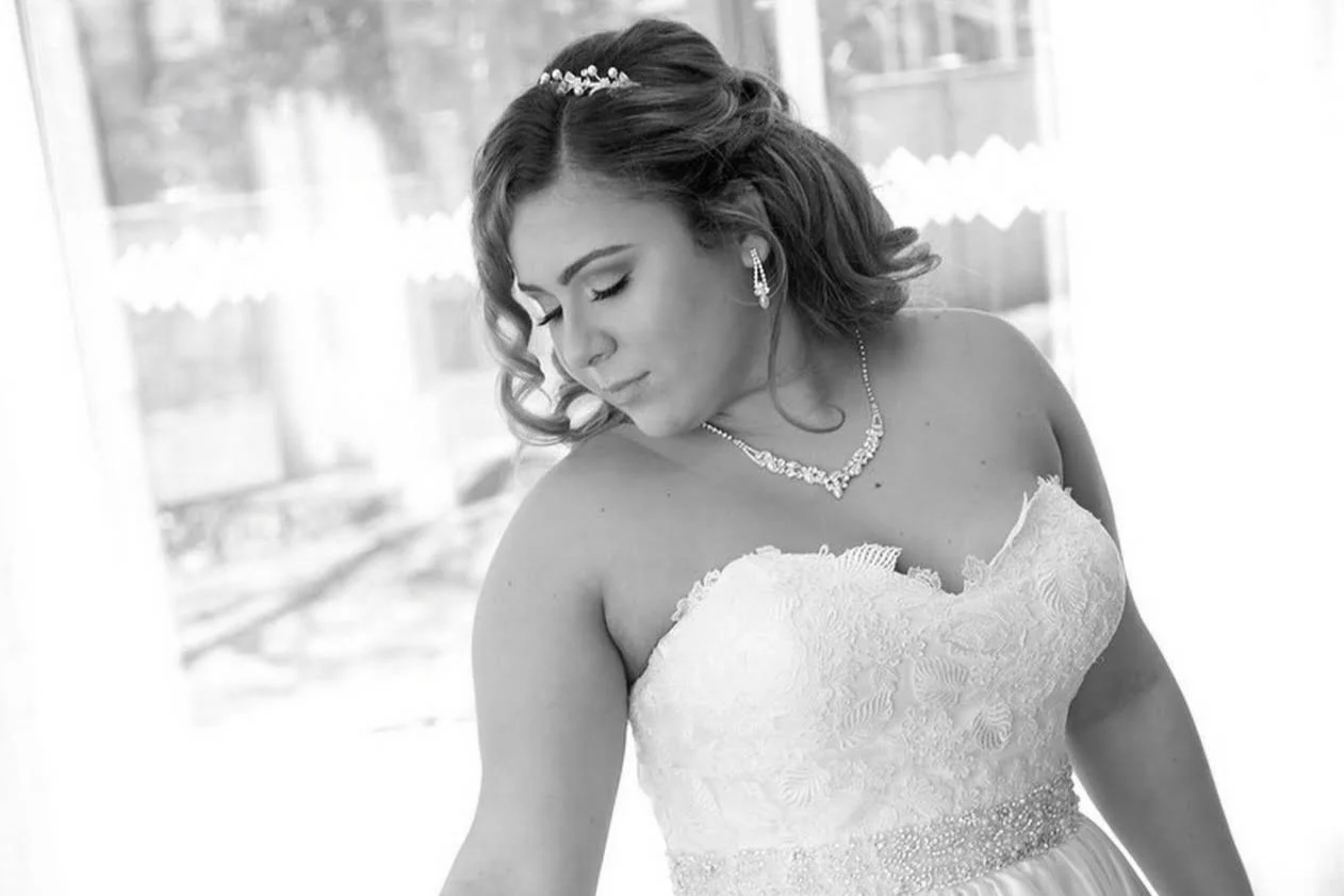 Agnia-Louminskaia-Cosmetics-special-event-beauty-makeup-richmond-hill.jpg