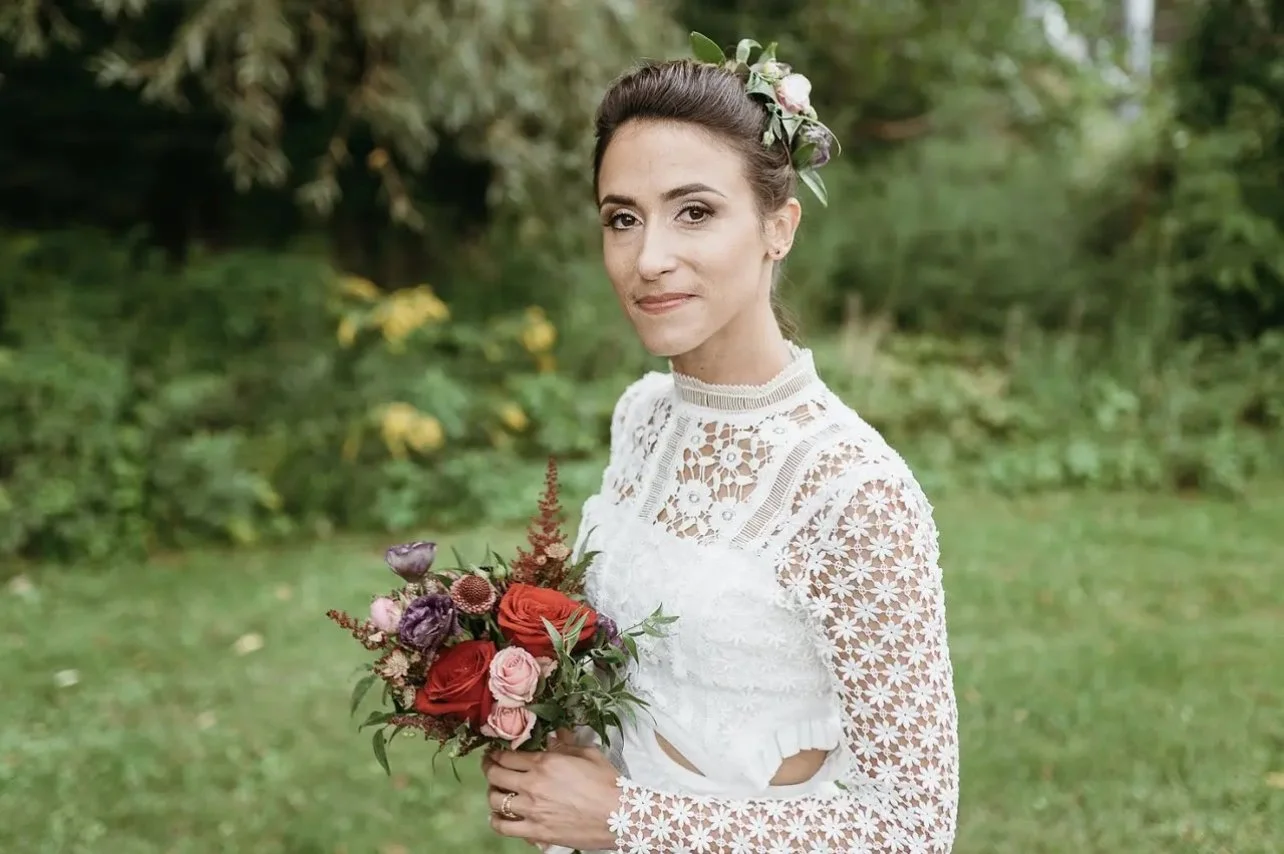 Agnia-Louminskaia-Cosmetics-toronto-gta-bridal-glam-makeup.jpg