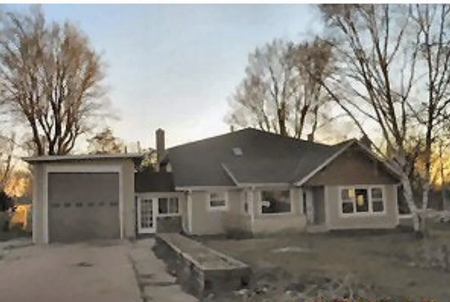 W207 Madison Ave.jpg