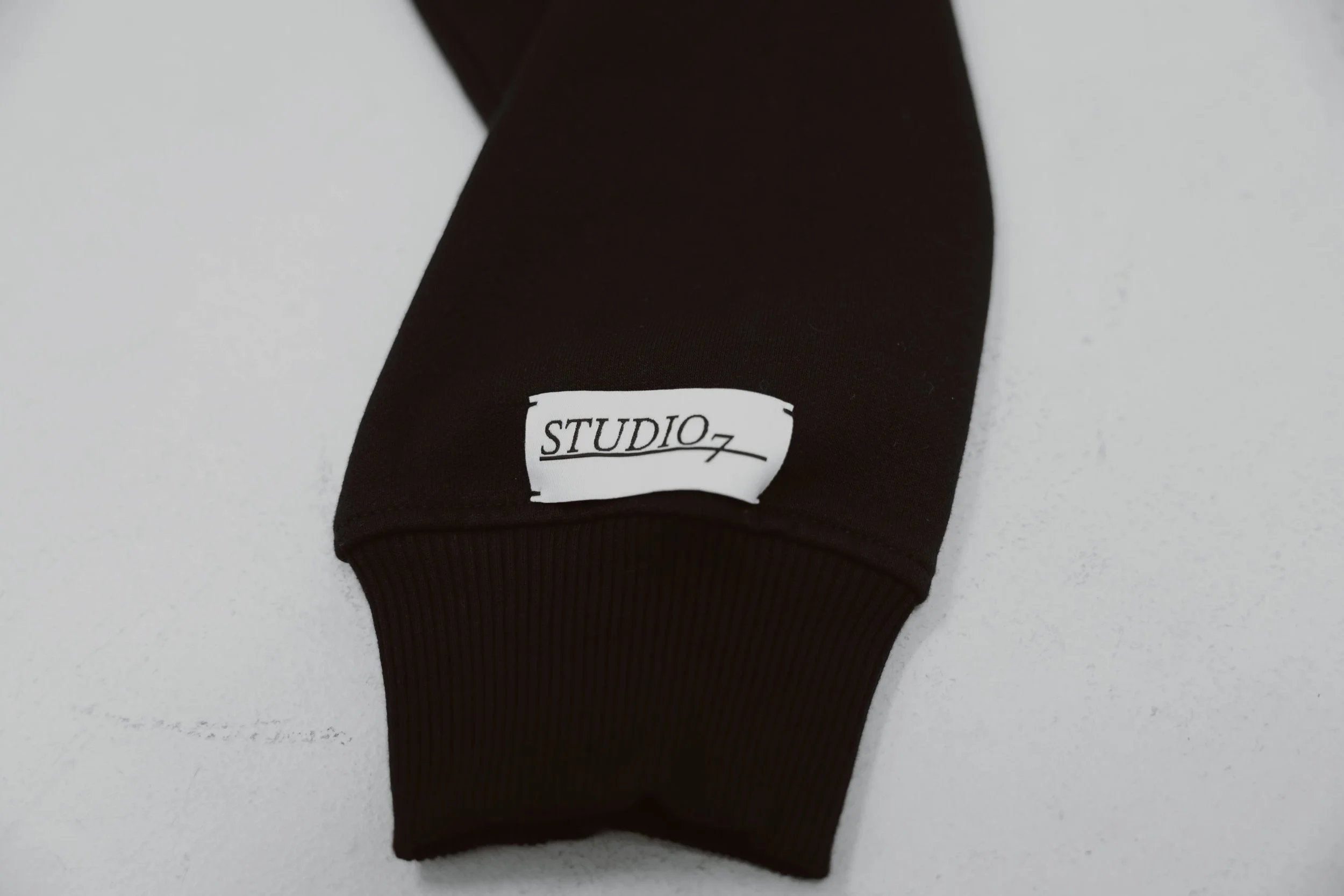 StudioSeven Drop 00270.jpg