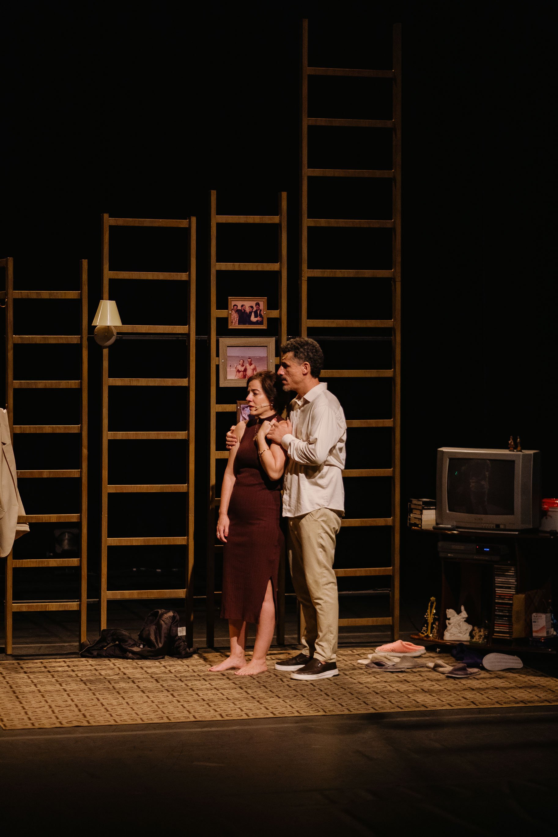 o-formigueiro-teatro-adolpho-bloch-310.jpg