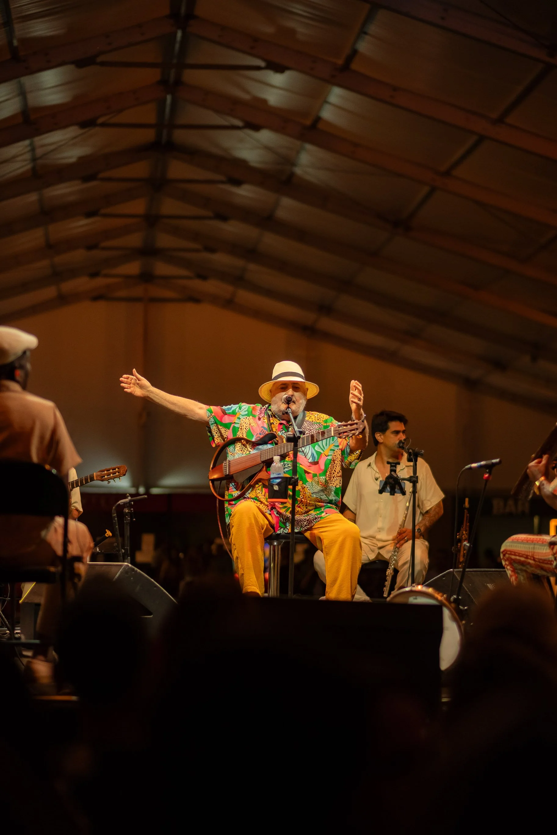 moacyr-luz-samba-do-trabalhador-06.11.25-brava-arena-jockey-024.jpg
