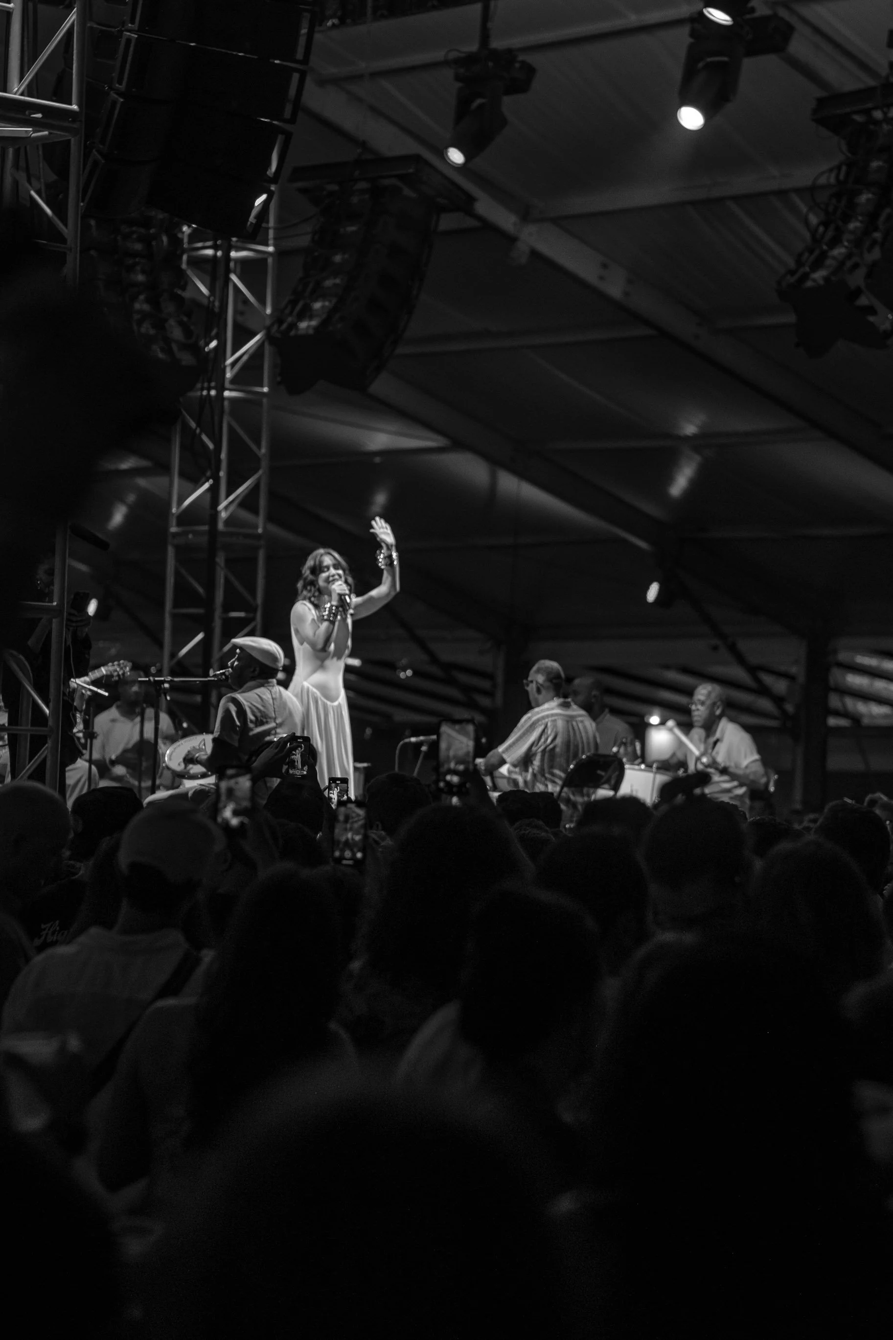 moacyr-luz-samba-do-trabalhador-06.11.25-brava-arena-jockey-046.jpg