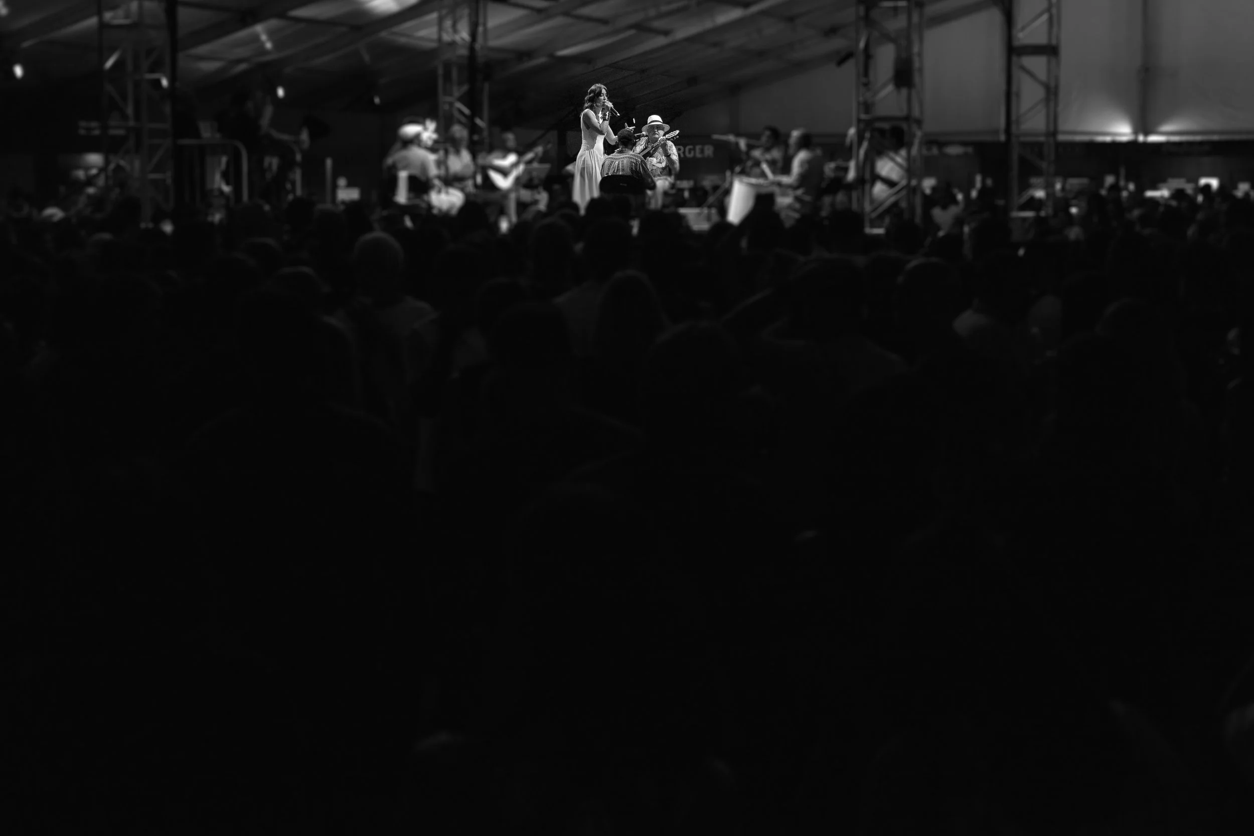 moacyr-luz-samba-do-trabalhador-06.11.25-brava-arena-jockey-053.jpg