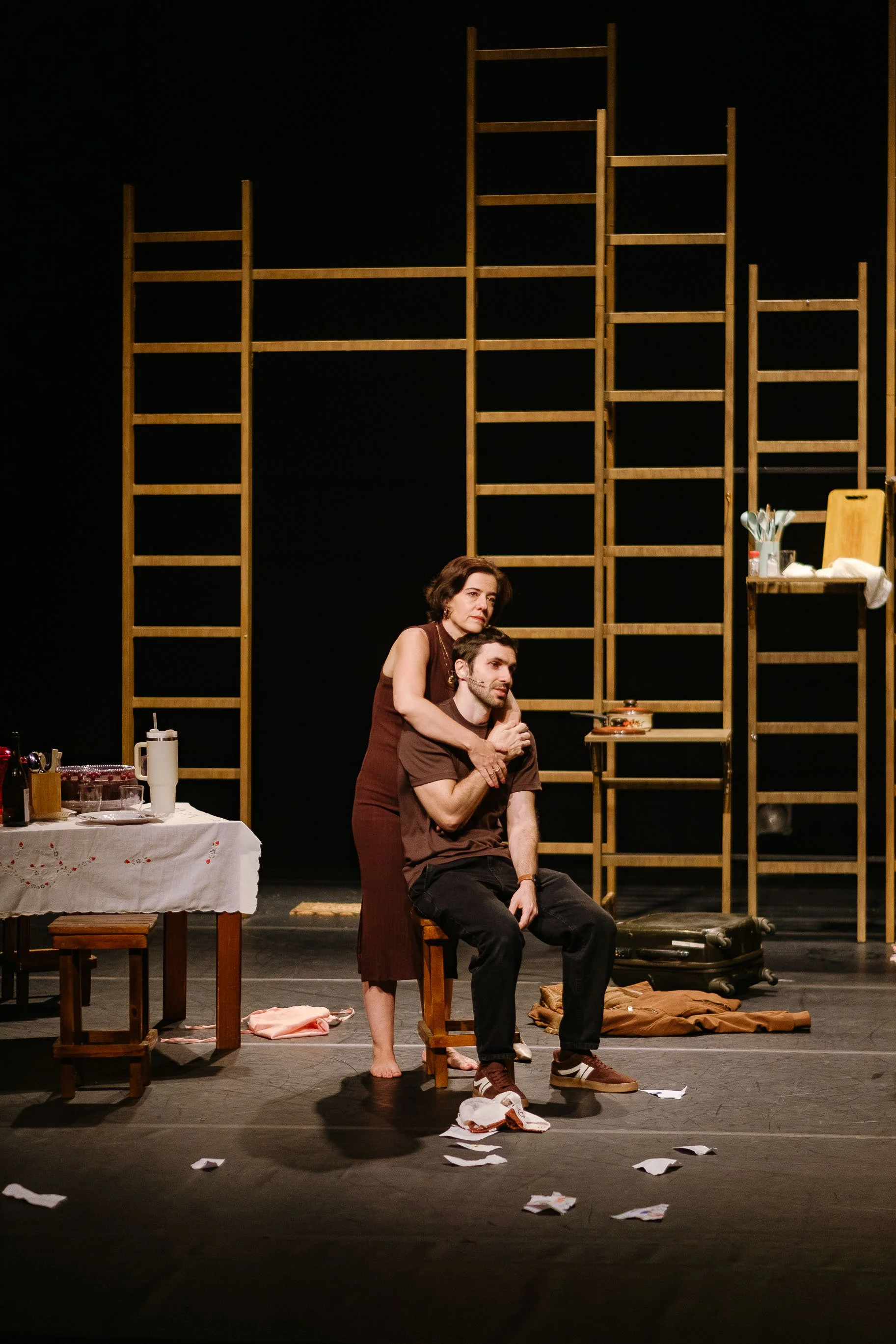 o-formigueiro-teatro-adolpho-bloch-300.jpg