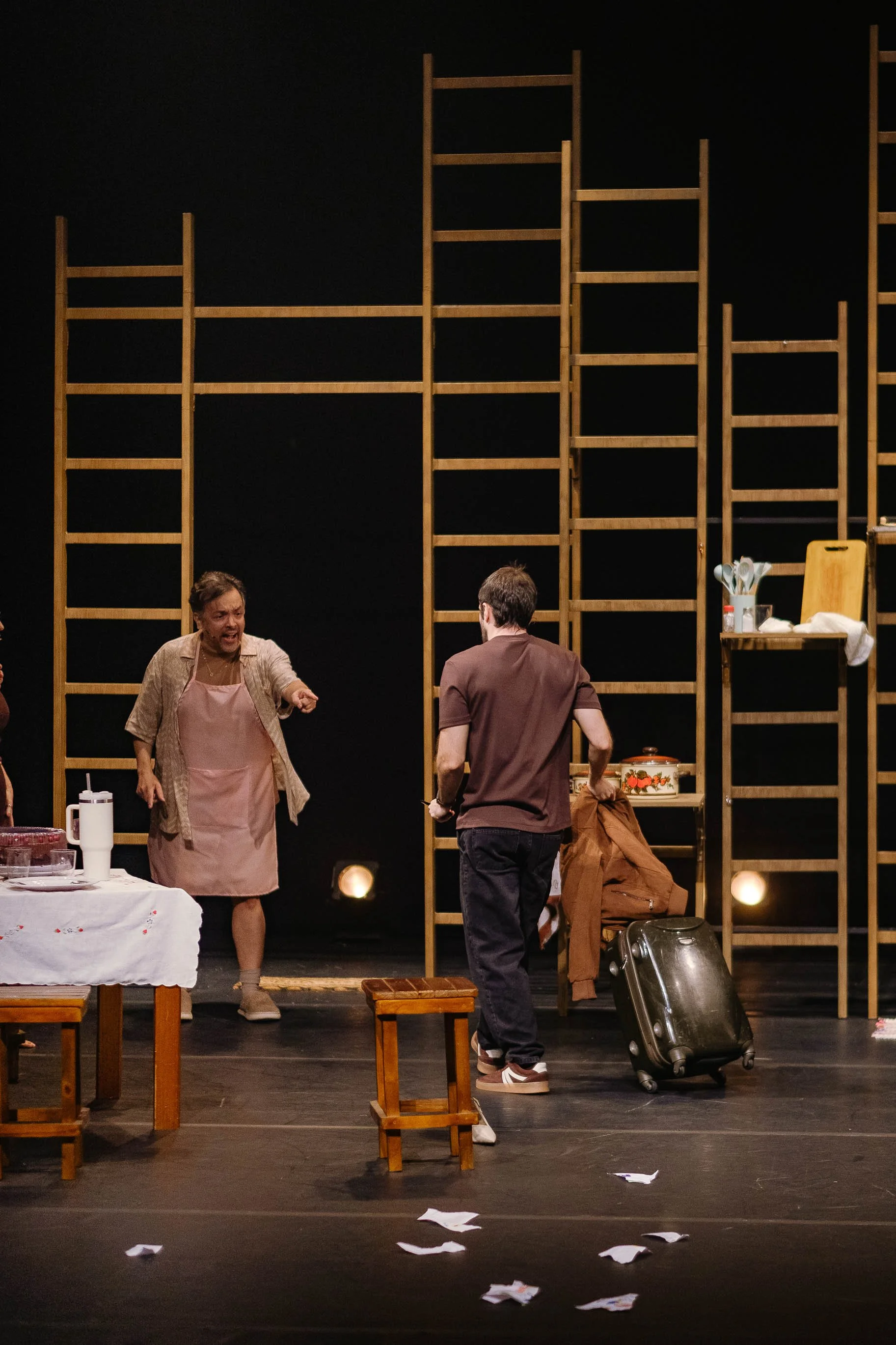 o-formigueiro-teatro-adolpho-bloch-256.jpg