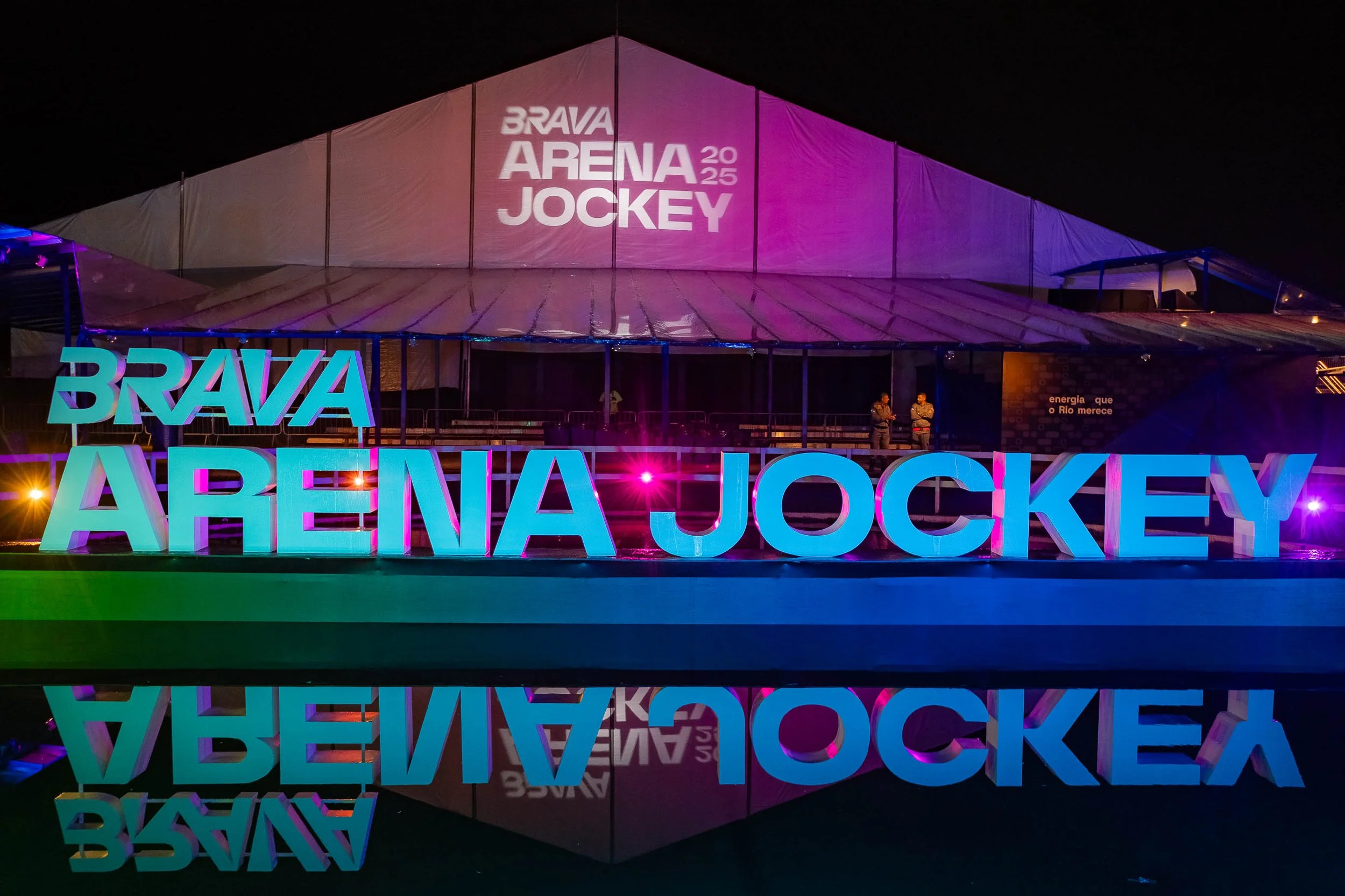 moacyr-luz-samba-do-trabalhador-30.10.25-brava-arena-jockey-002.jpg