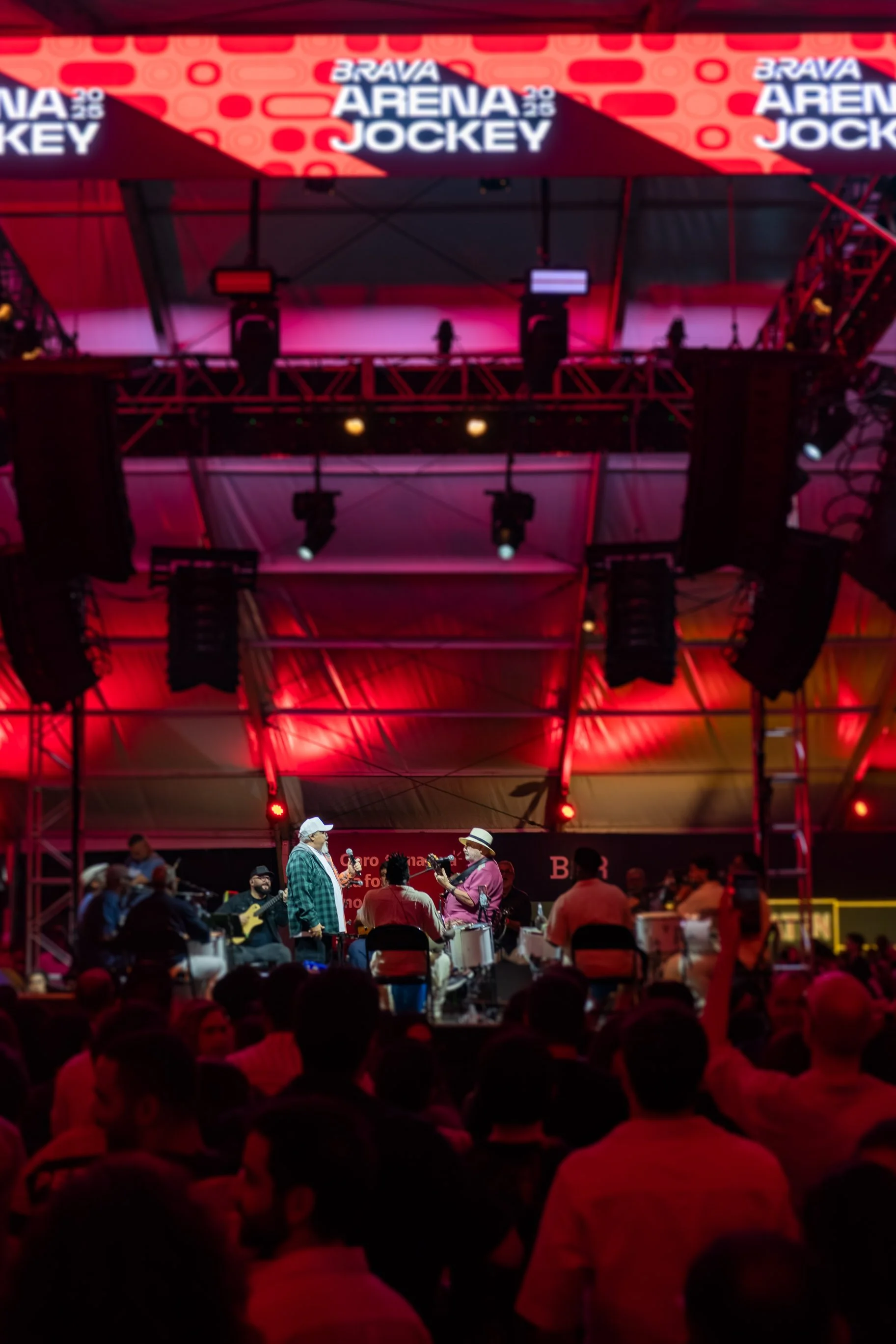 moacyr-luz-samba-do-trabalhador-30.10.25-brava-arena-jockey-056.jpg