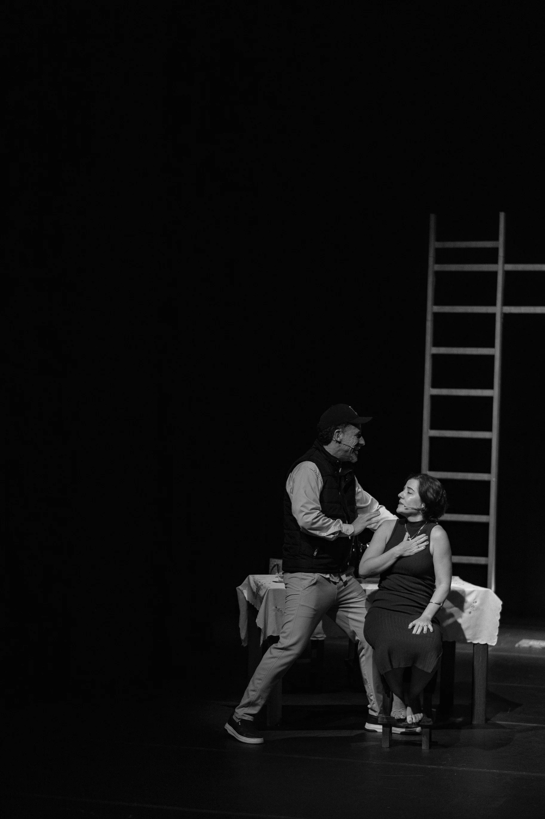o-formigueiro-teatro-adolpho-bloch-182.jpg