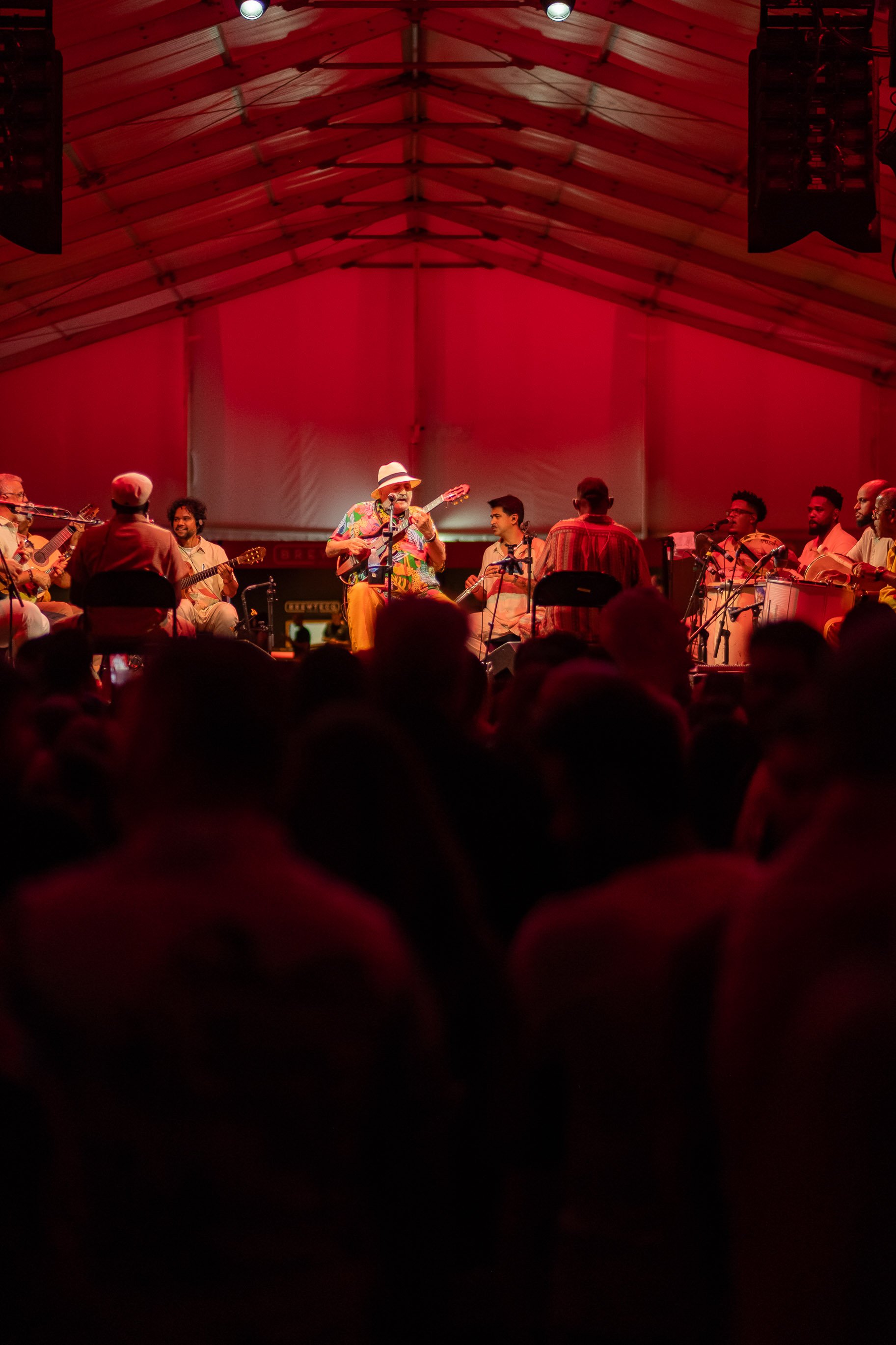 moacyr-luz-samba-do-trabalhador-06.11.25-brava-arena-jockey-013.jpg