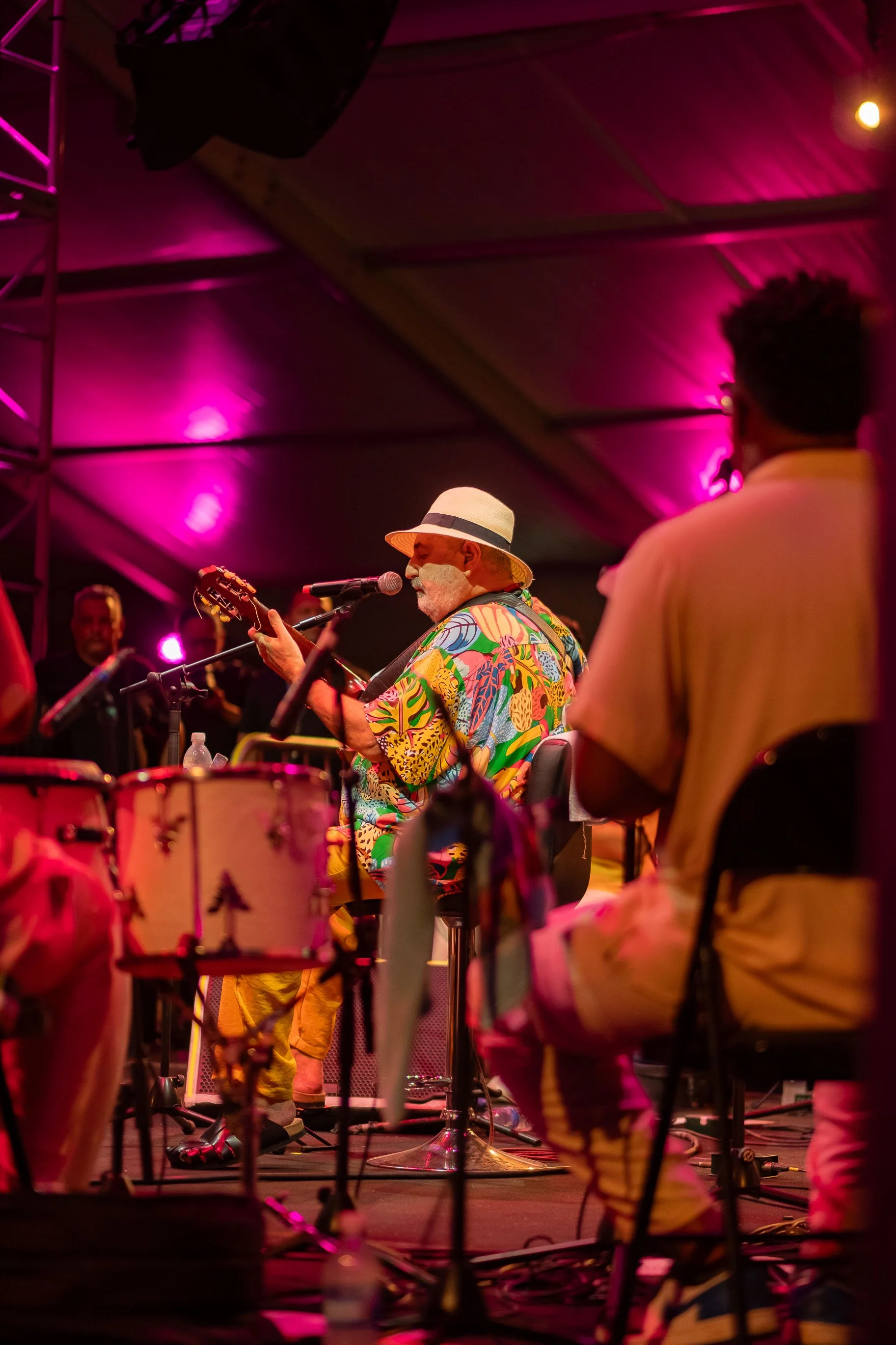 moacyr-luz-samba-do-trabalhador-06.11.25-brava-arena-jockey-019.jpg