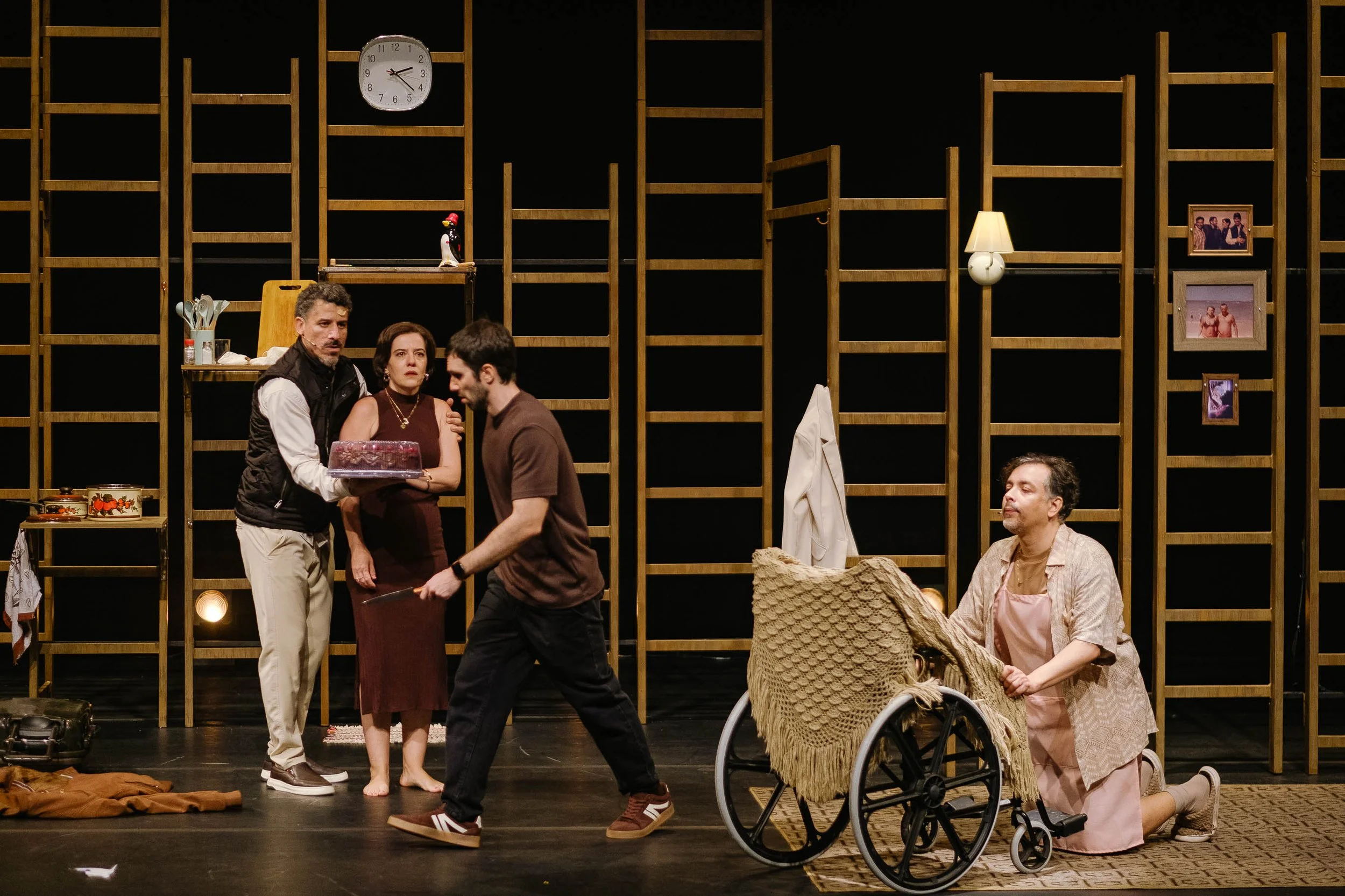 o-formigueiro-teatro-adolpho-bloch-267.jpg
