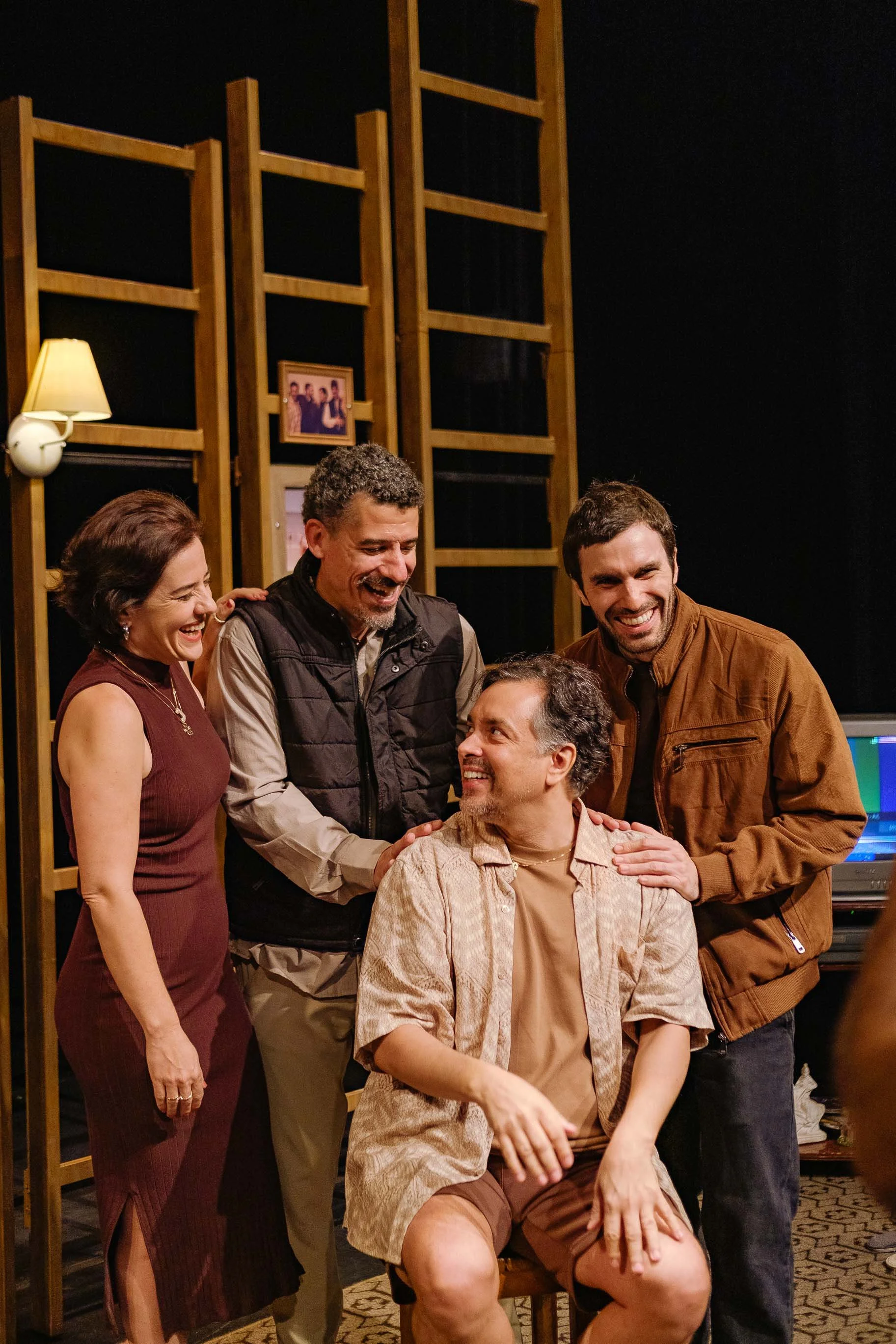 o-formigueiro-teatro-adolpho-bloch-012.jpg