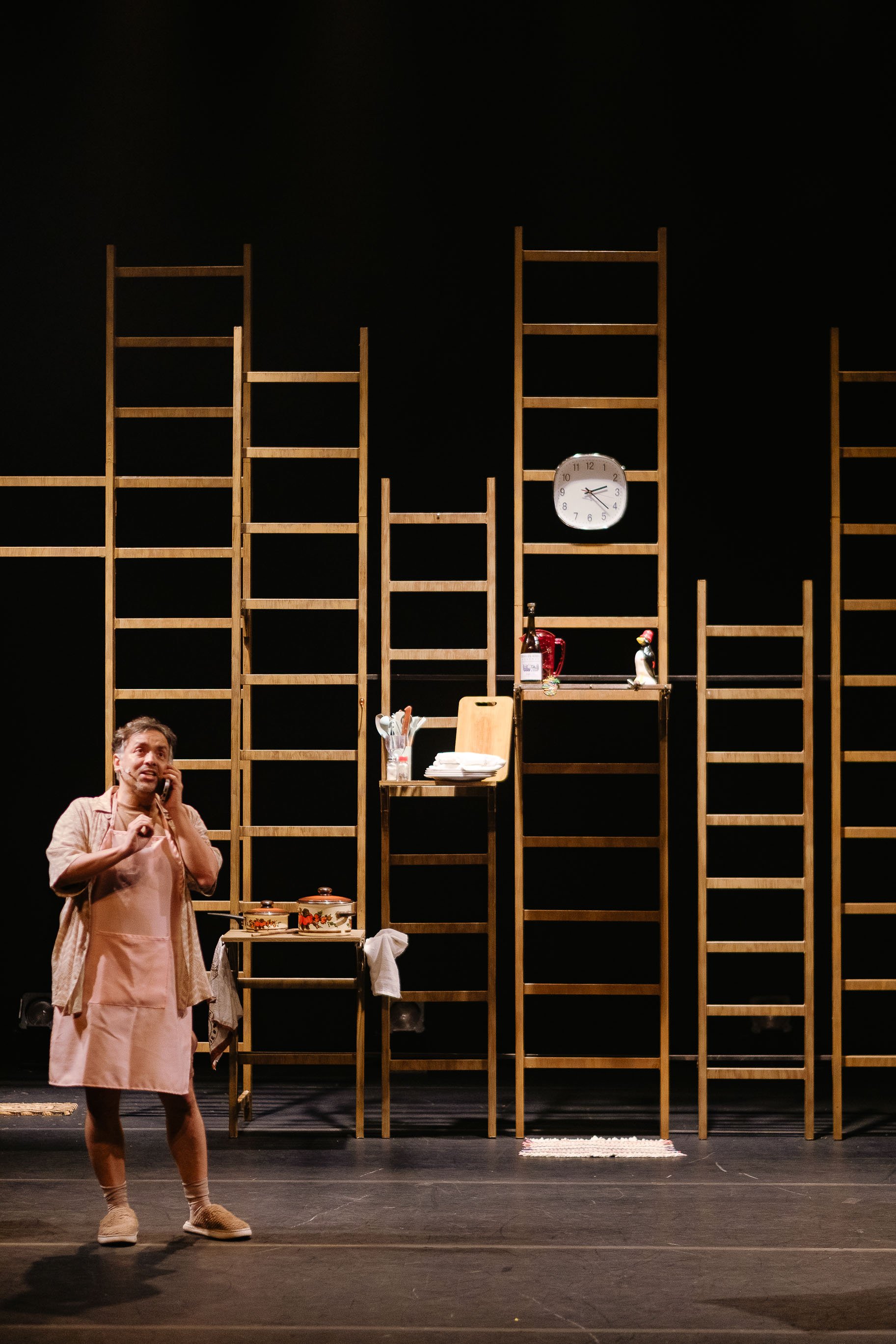 o-formigueiro-teatro-adolpho-bloch-045.jpg
