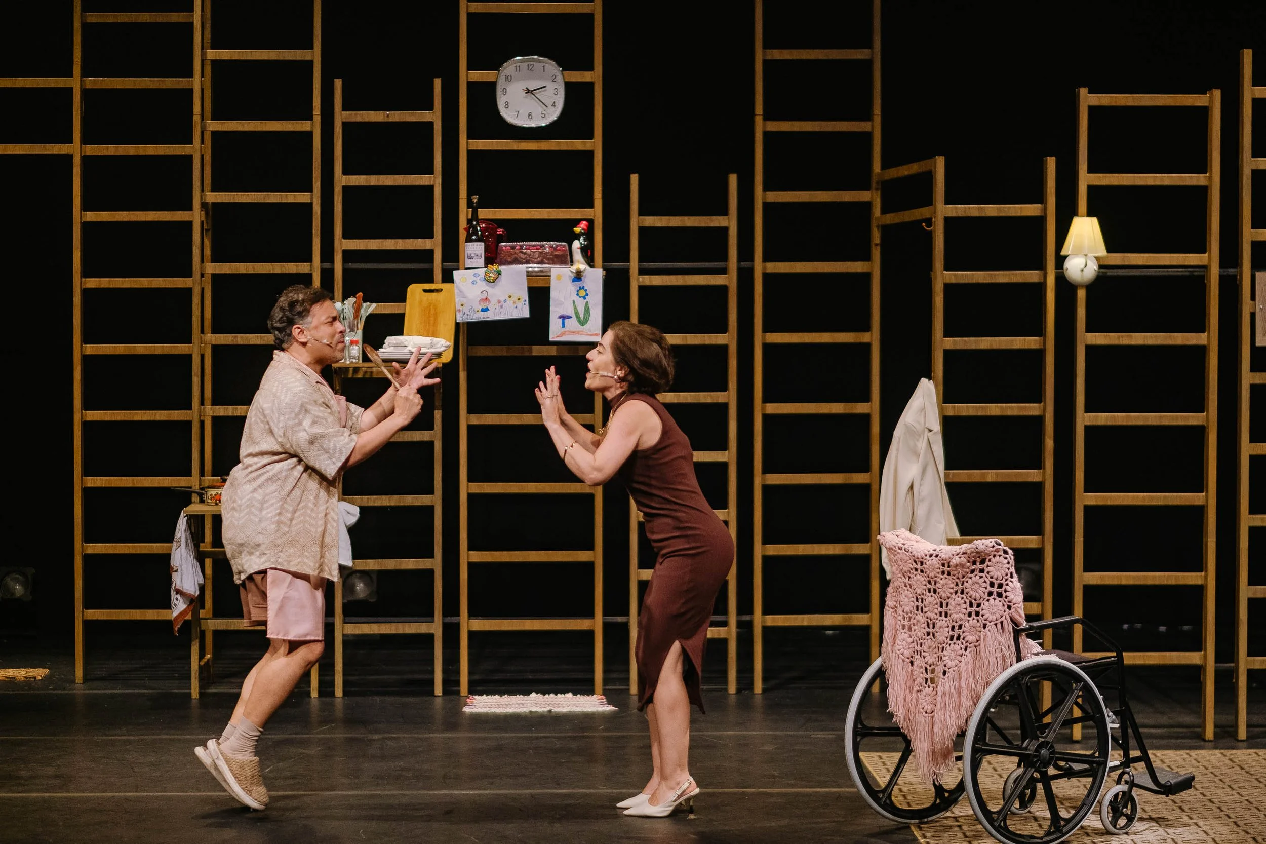 o-formigueiro-teatro-adolpho-bloch-062.jpg