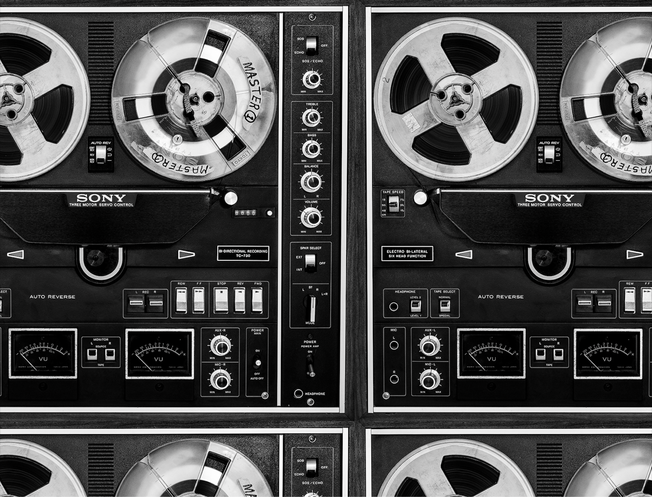 MACHO STEREO is an ongoing project exploring masculinity through audio interviews with men about their fathers. Interviews were gathered through a residency at the Santa Monica Public Library and members of my communities. The interactive installatio