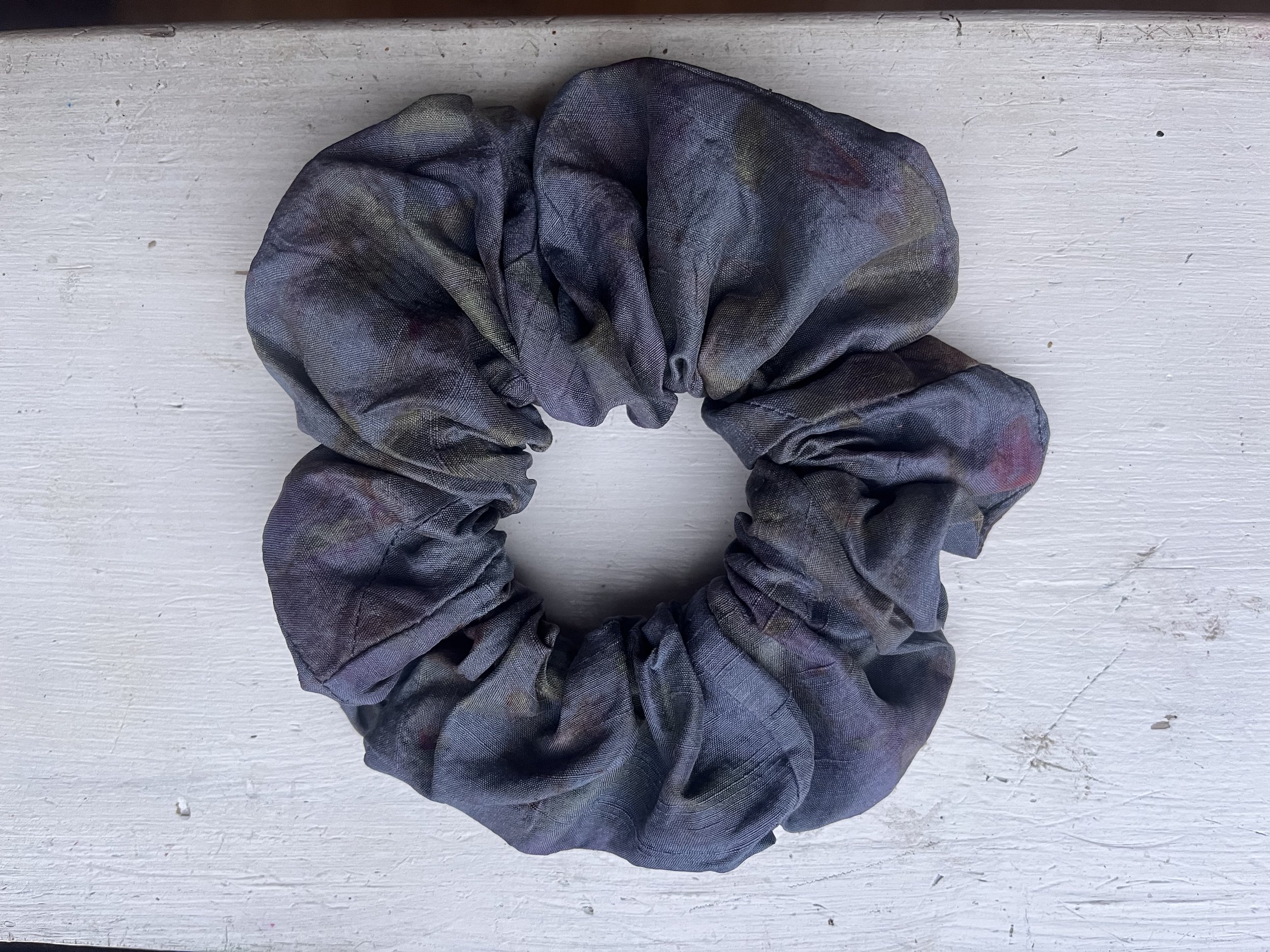 Deep Breath Silk Scrunchie