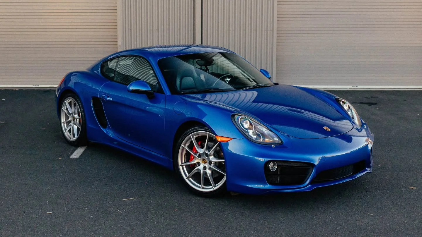 LIVE❗️ We bring you this stunning Cayman S in one of the cleanest specs we have ever seen... Basically every option selected and with only 31k miles this is not one to miss! 

Check it out on @bringatrailer through the link in our bio

#cars #4sale #