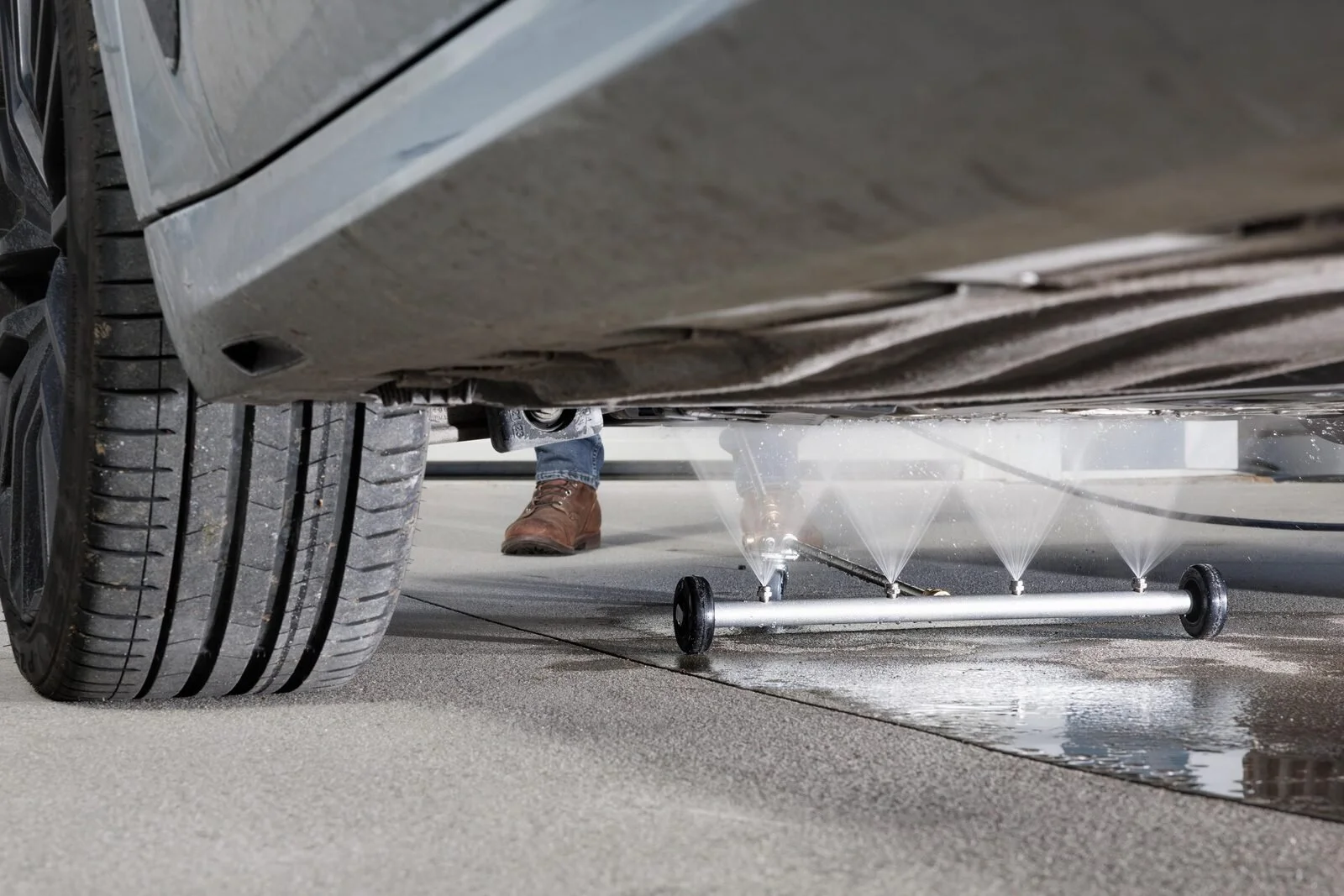 undercarriage pressure washing