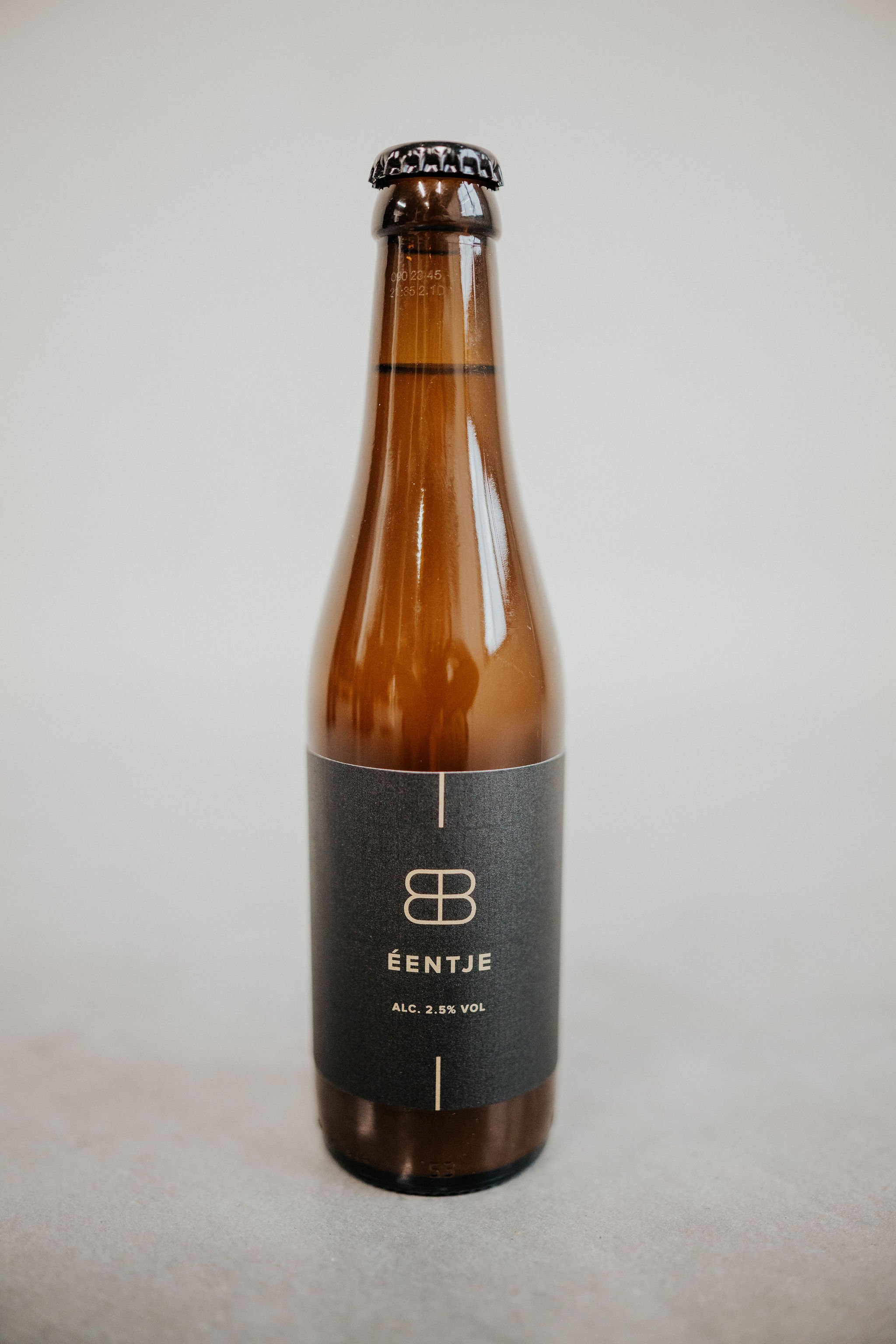 Zeeuws bier Eentje 2.5% Zeeuws blond bier van bierbrouwerij Den Emma Zeeland