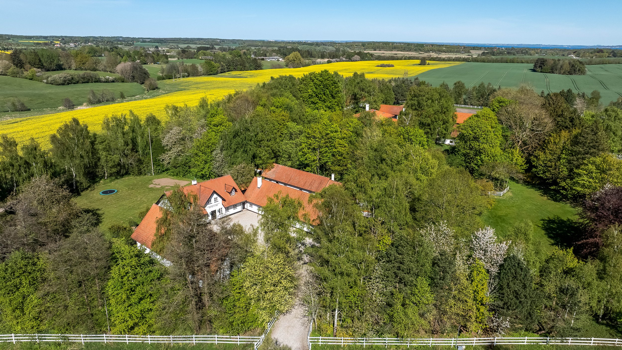 DJI_20260508163019_0039_D.jpg