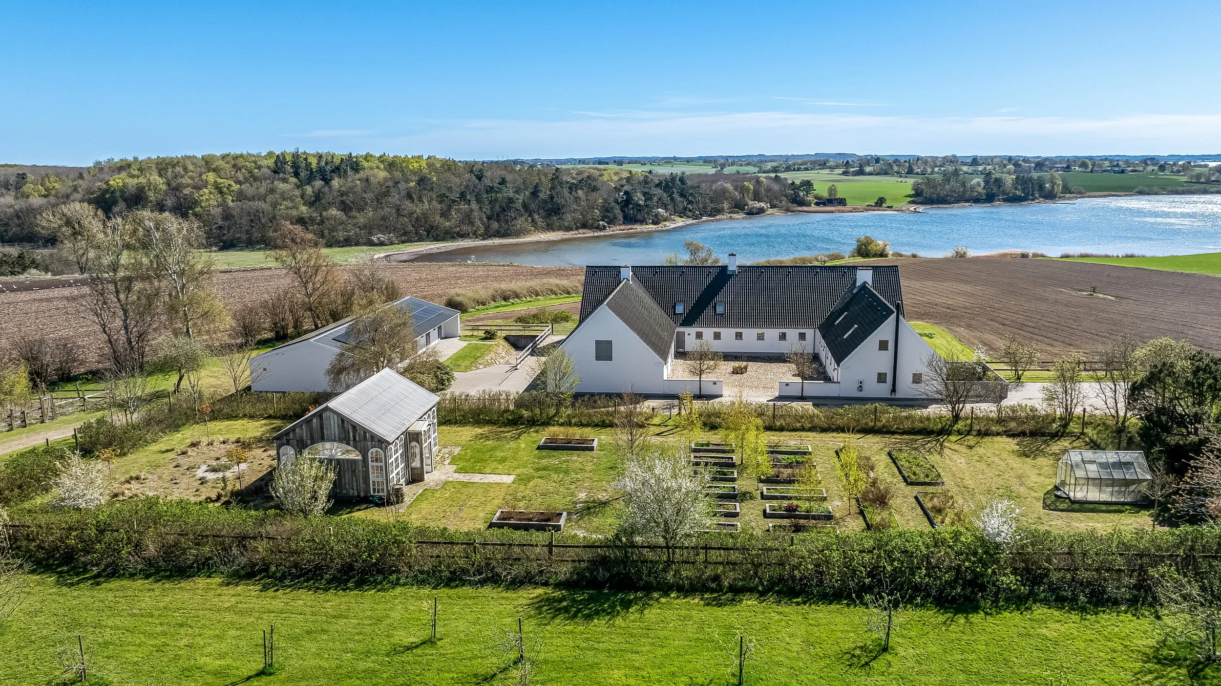 DJI_20260428154929_0112_D.jpg