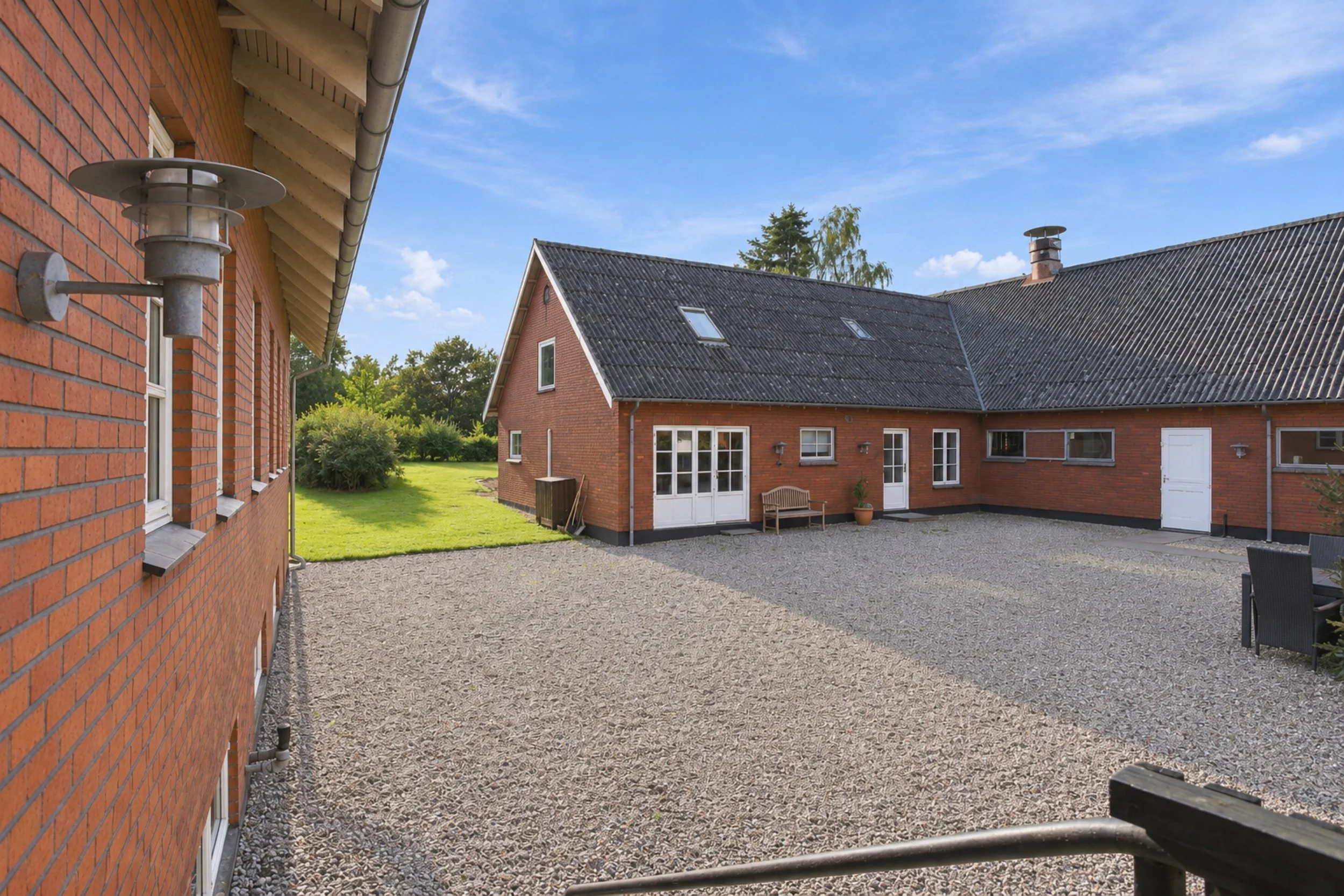 Hus 2.jpg