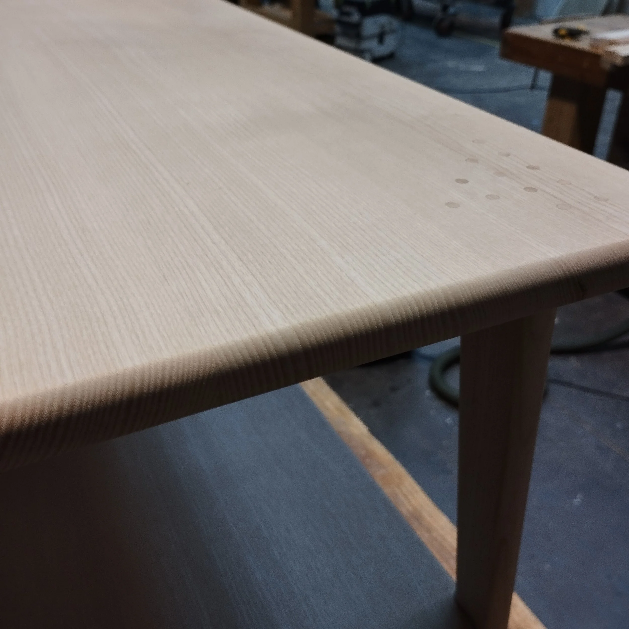 table-basse-en-frêne-02.jpg