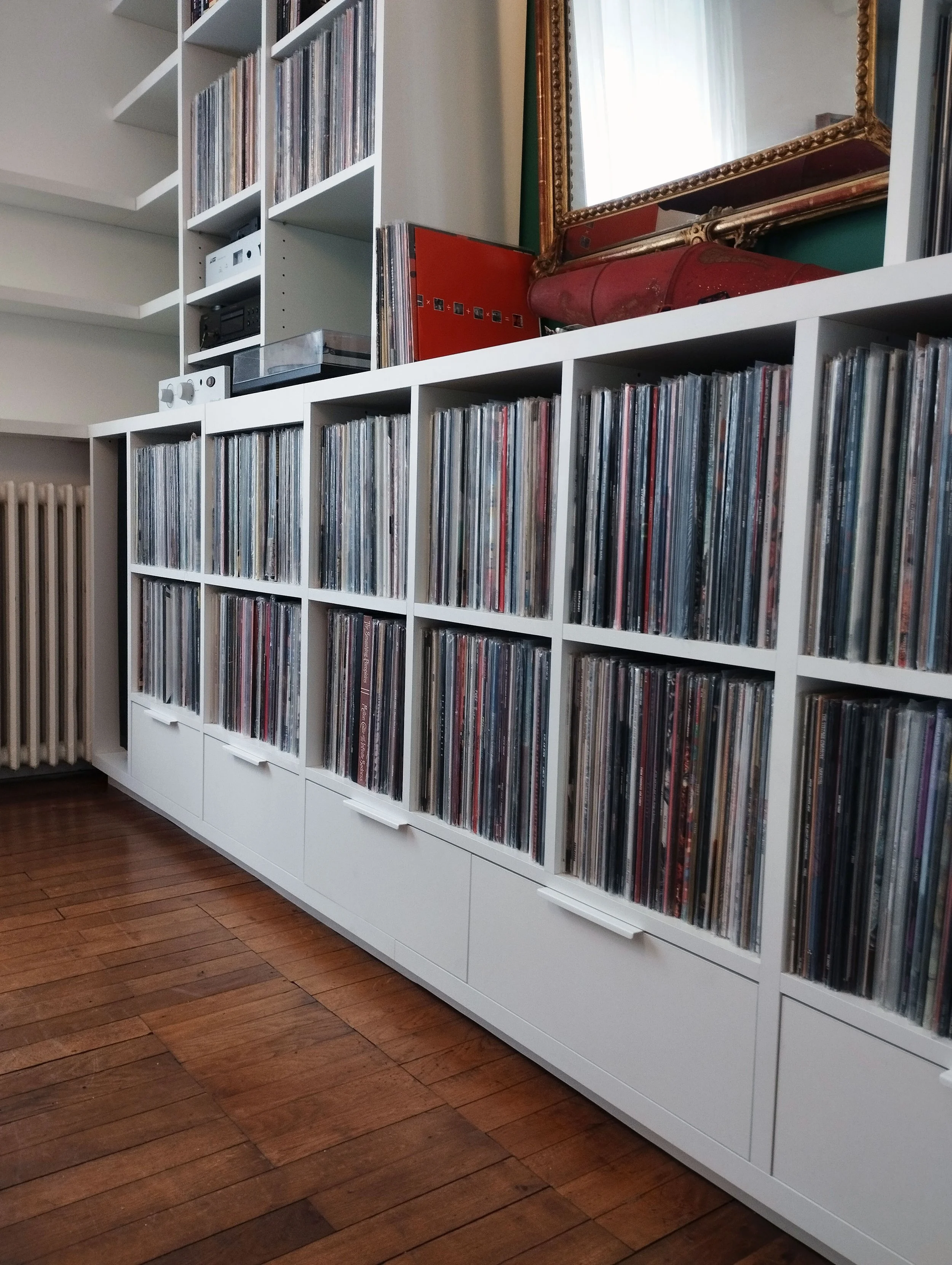 bibliotheque-vinylotheque-vue-tiroirs.jpg