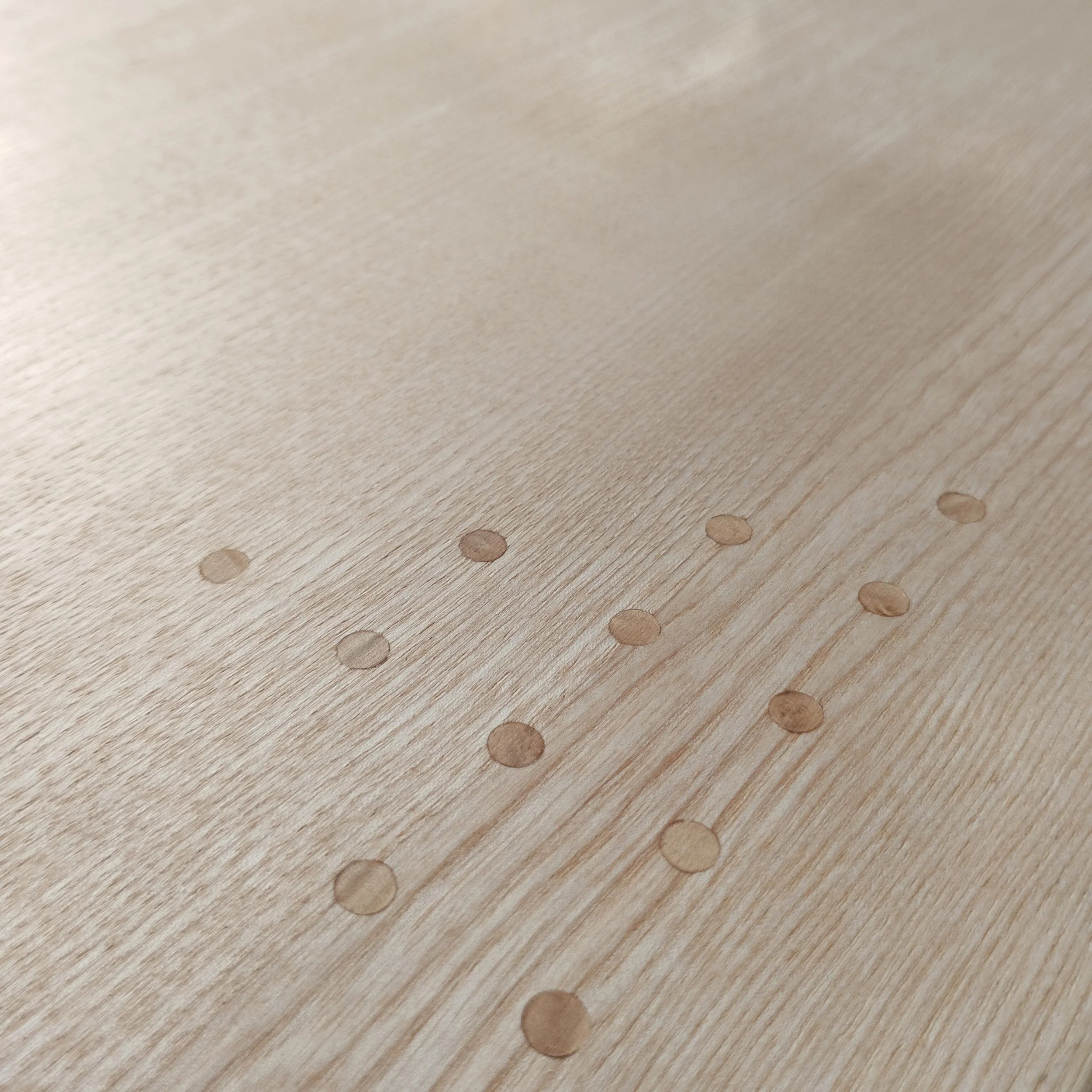 table-basse-en-frêne-06.jpg