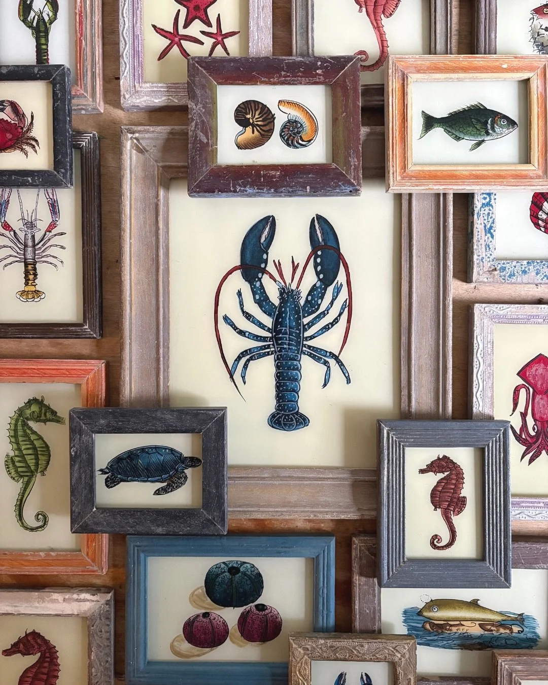 A little art, a lot of character 💫 

From botanical beauties and feathered friends to curious creatures and nautical scenes, our collection of glass paintings is full of colour, charm and individuality.

Whether you&rsquo;re drawn to a single favour