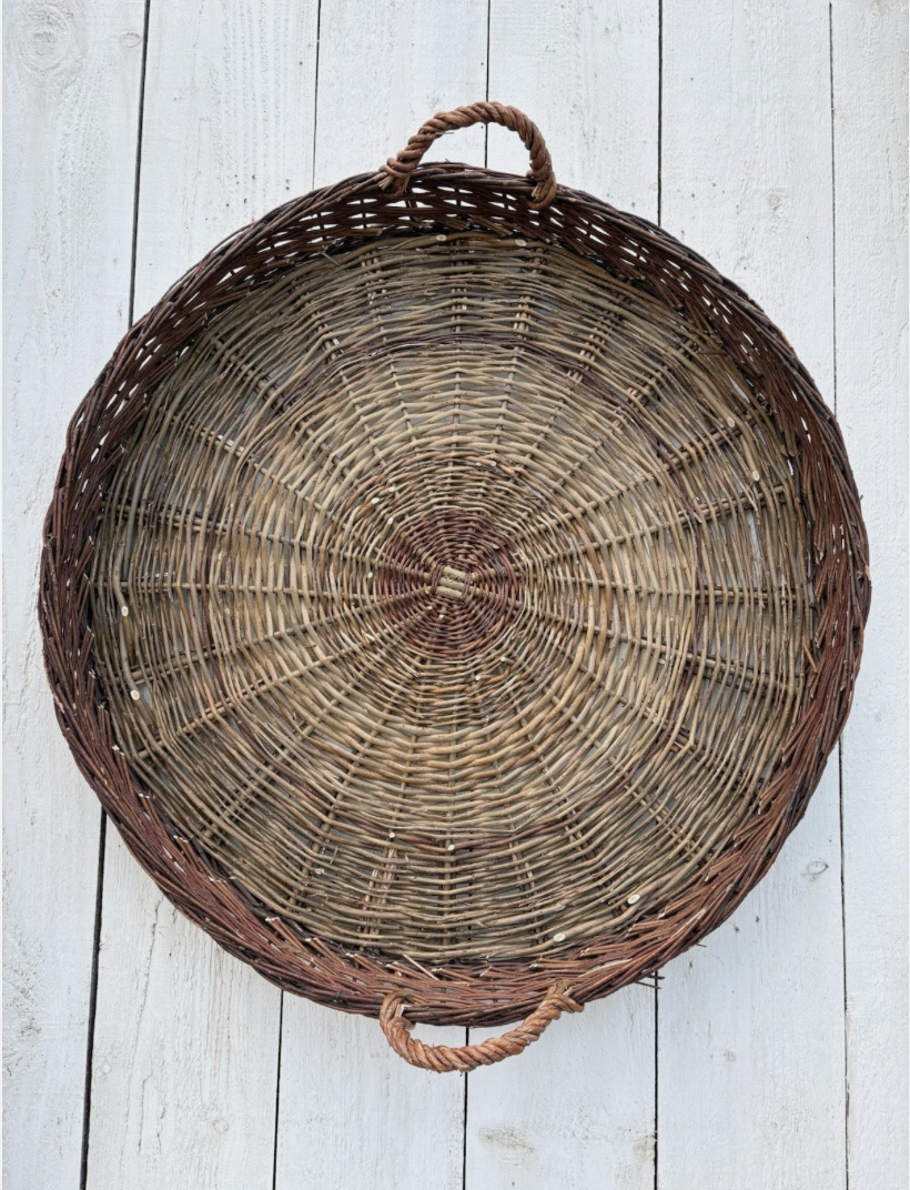 European Harvest Collecting Basket