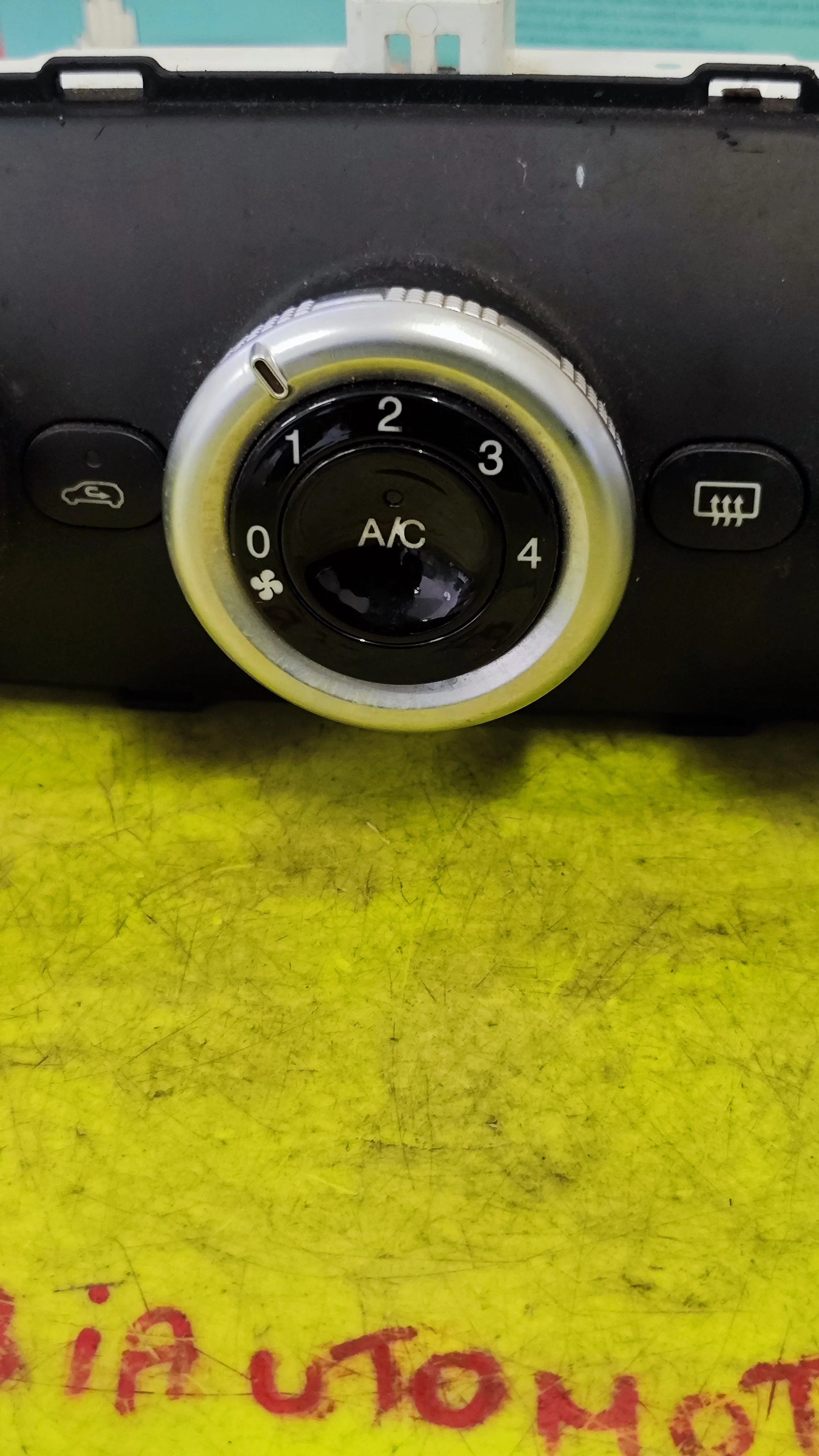 1758872465957.jpg