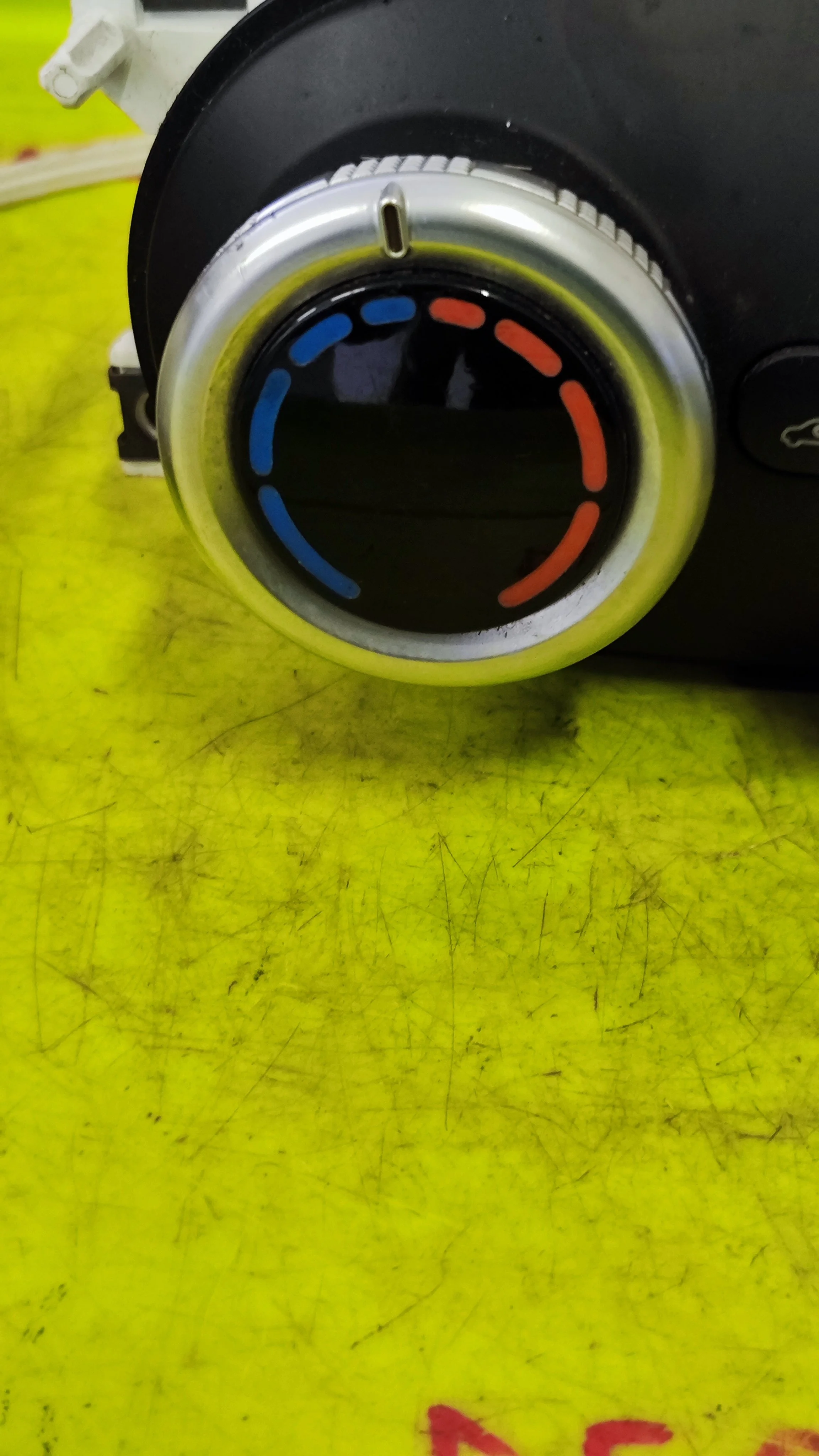 1758872465944.jpg