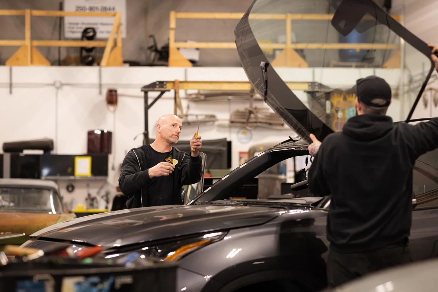 Kelowna Windshield Replacement and Camera Calibration Leading Edge Glass