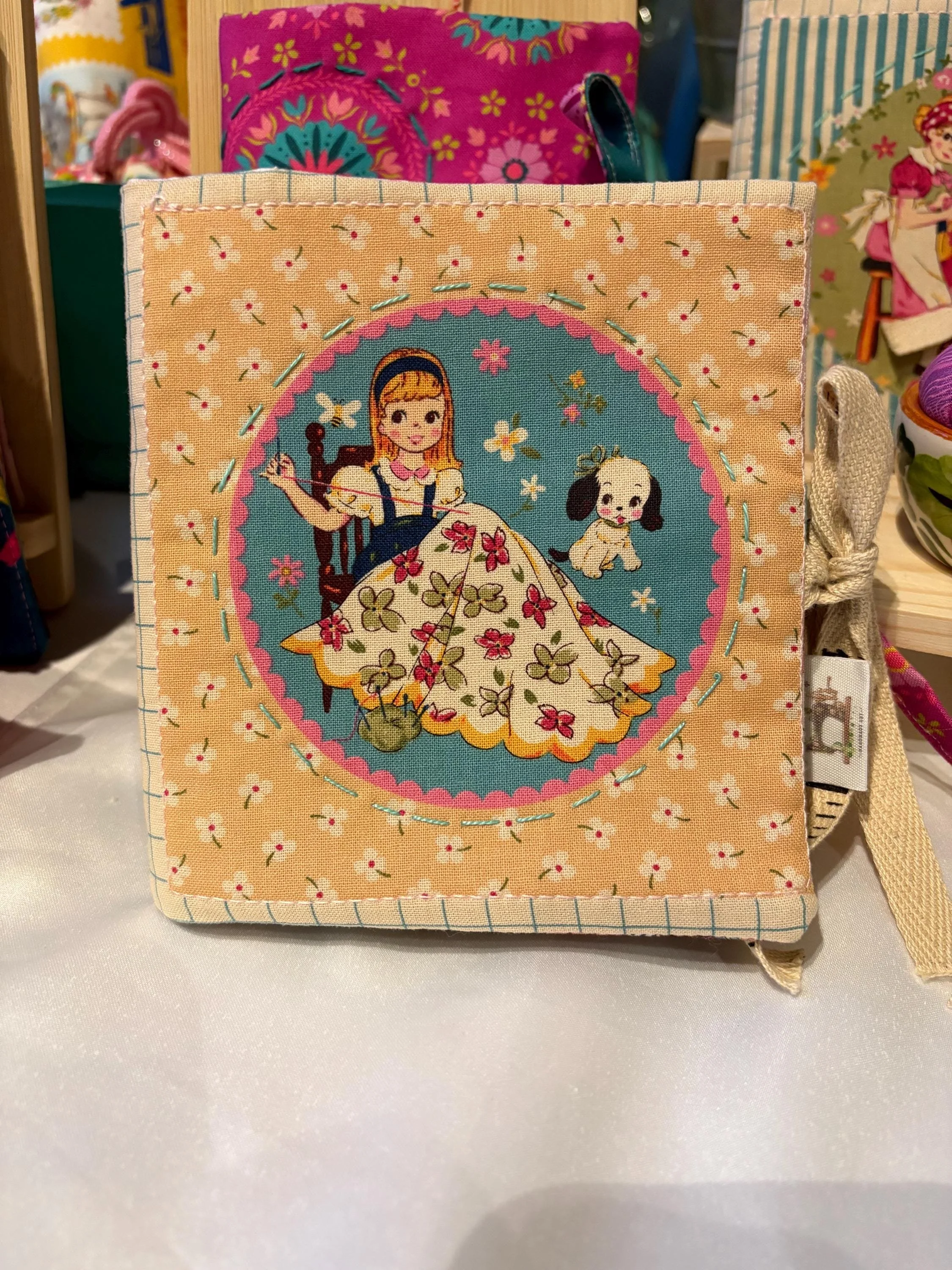https://i.etsystatic.com/24616851/r/il/05eb39/7538976987/il_fullxfull.7538976987_rxei.jpg