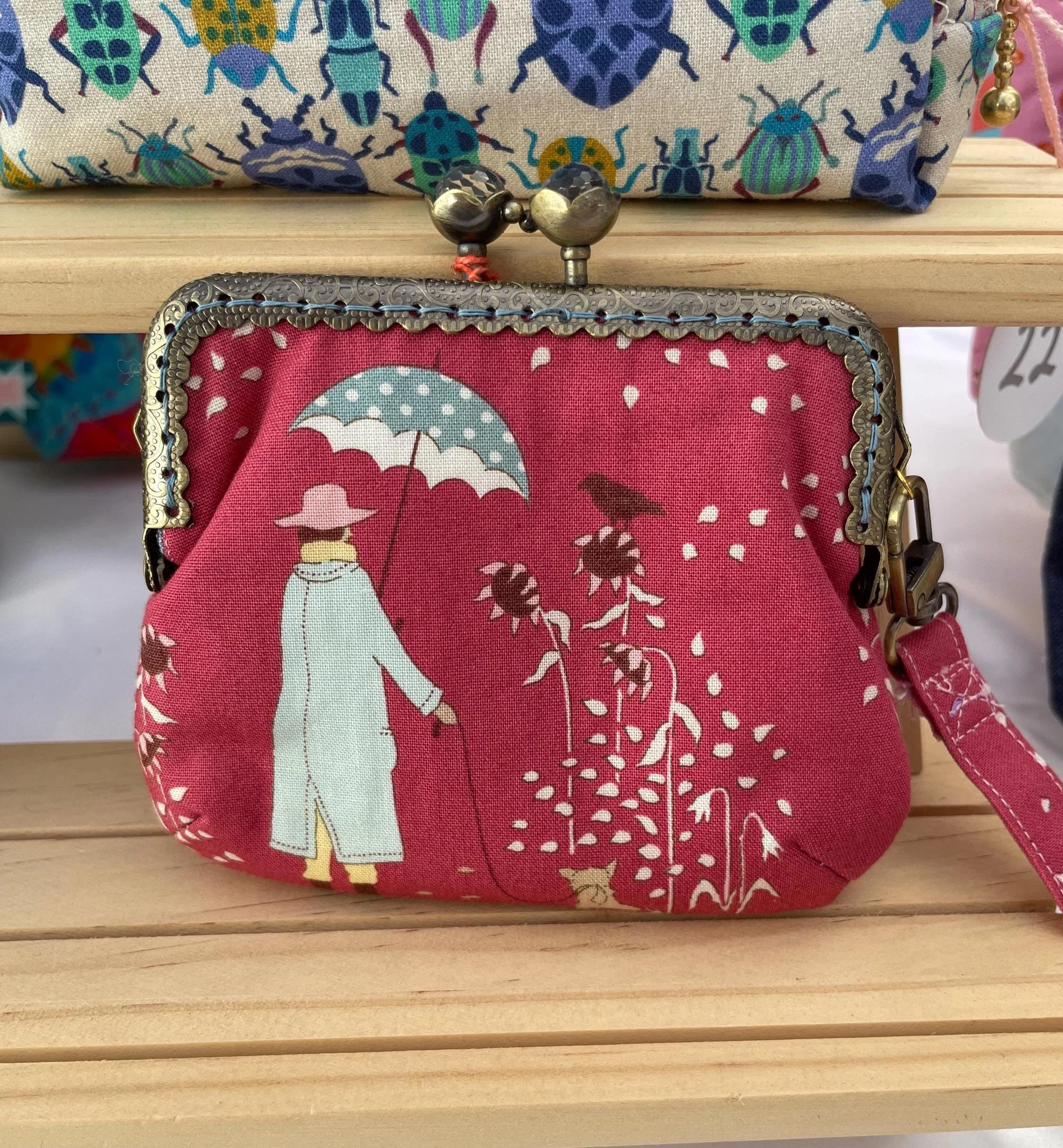 https://i.etsystatic.com/24616851/r/il/d71401/6418109479/il_fullxfull.6418109479_p5ic.jpg