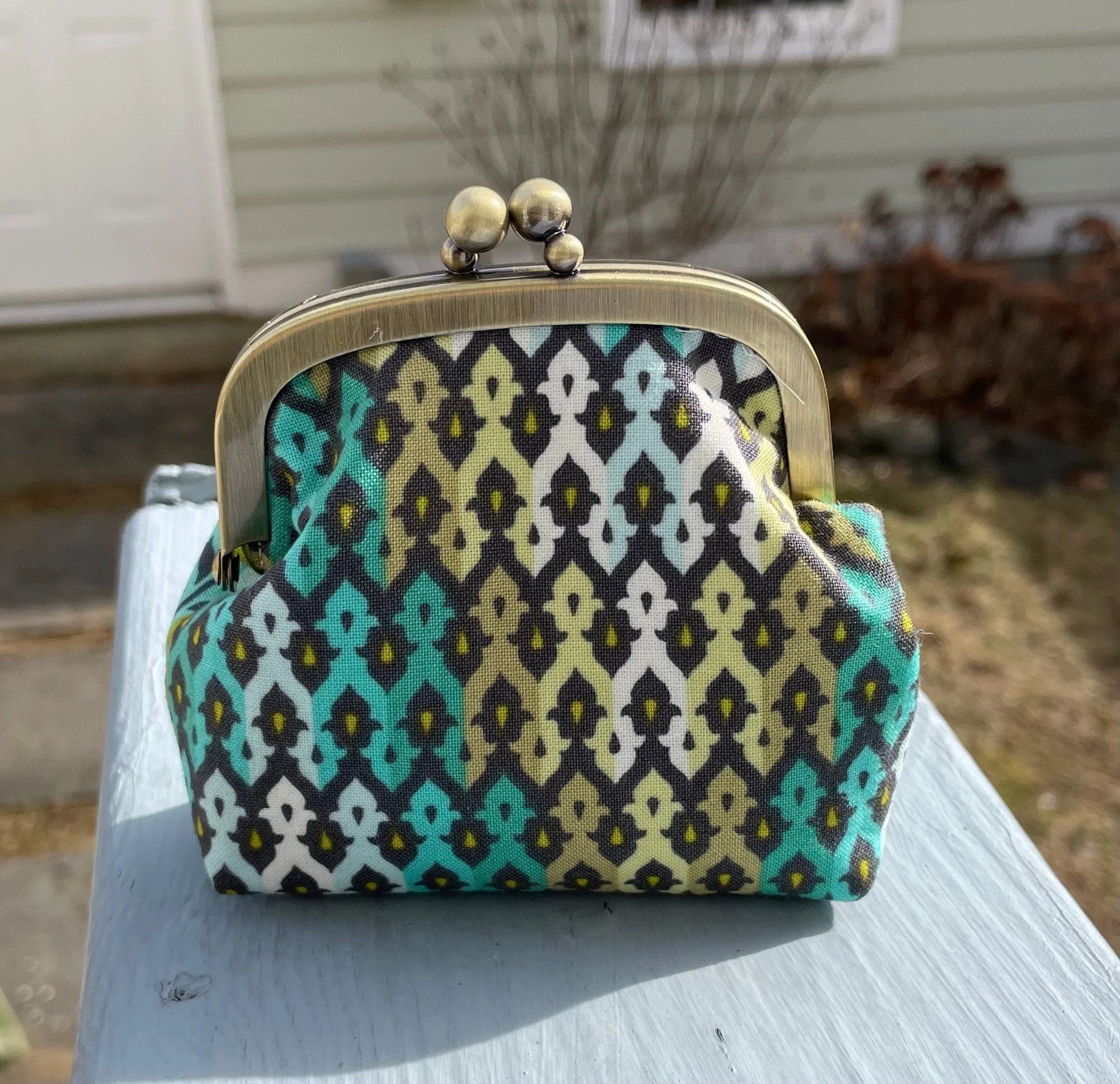 https://i.etsystatic.com/24616851/r/il/86aacb/4600017070/il_fullxfull.4600017070_euue.jpg